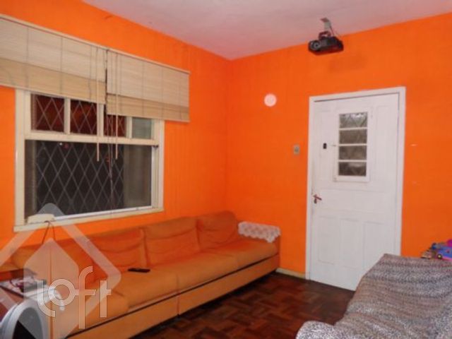 Casa com 165m², 3 dormitórios, 2 vagas, Vila Ipiranga em Porto Alegre