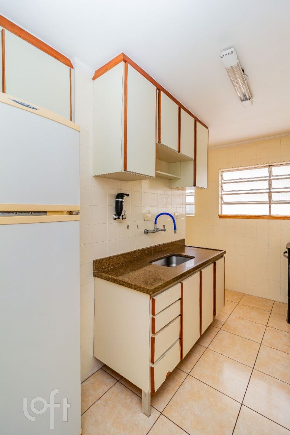 Apartamento à venda com 2 quartos, 70m² - Foto 9