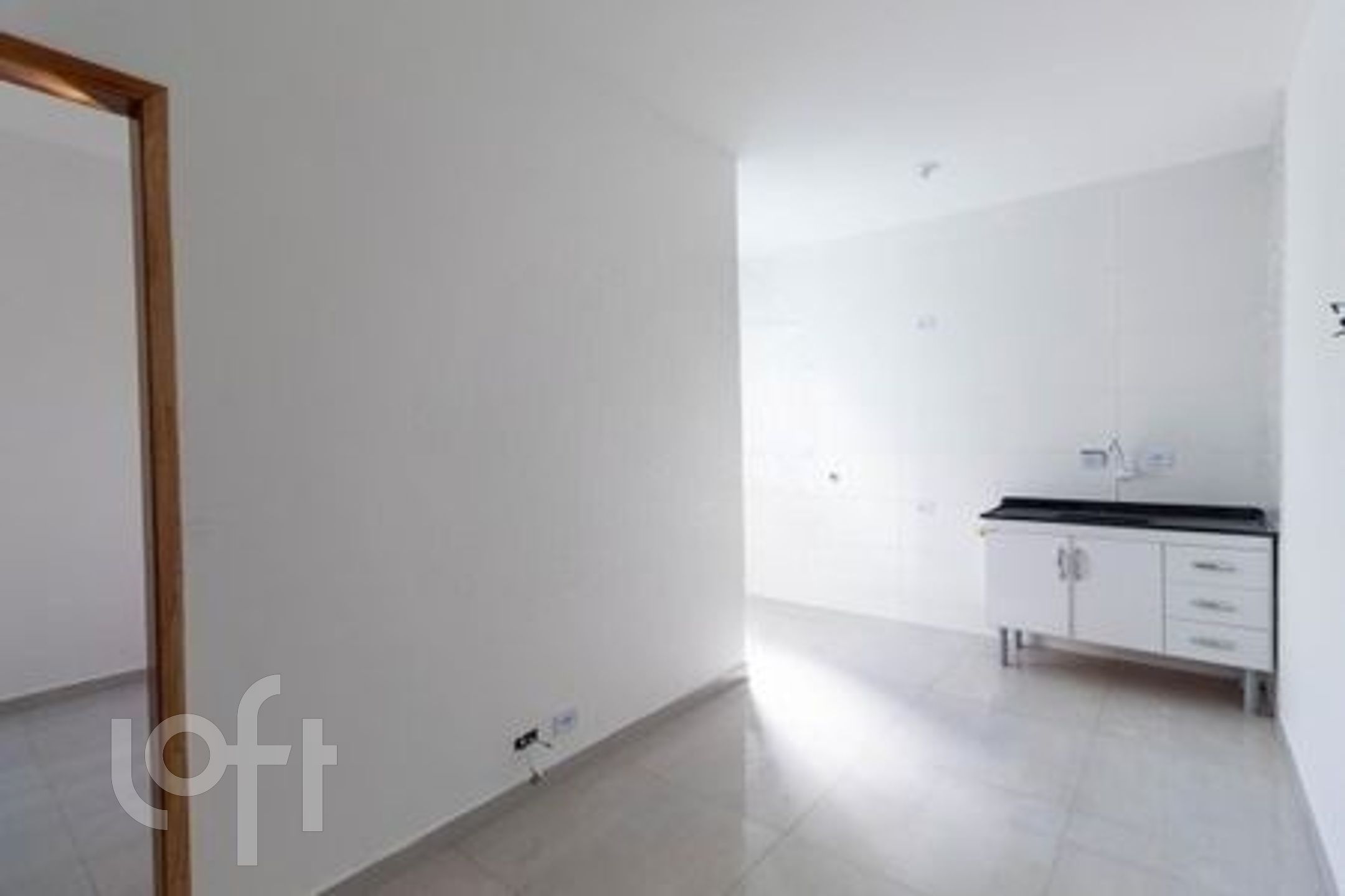 Apartamento à venda com 1 quarto, 50m² - Foto 2