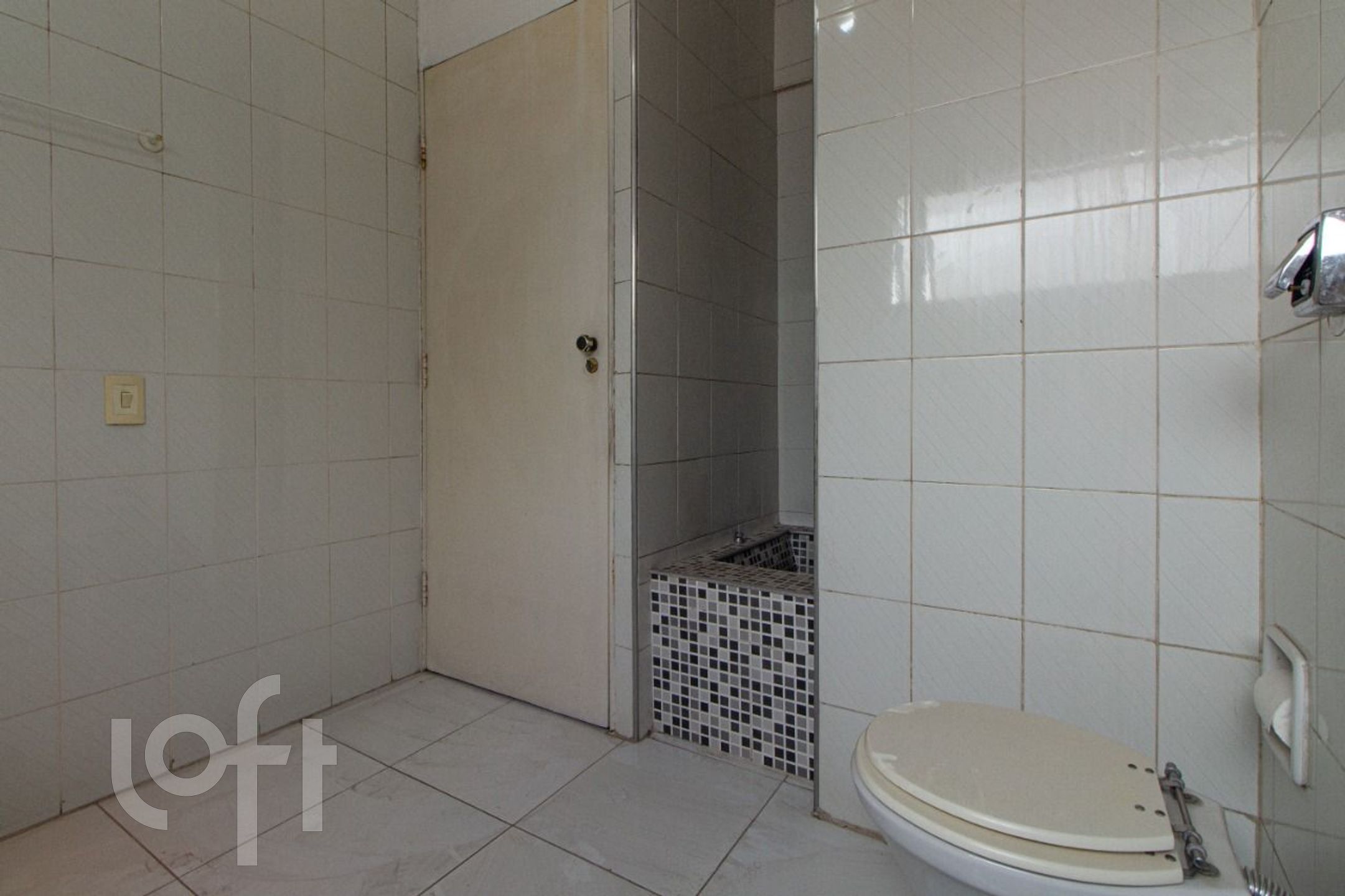 Apartamento à venda com 2 quartos, 96m² - Foto 18