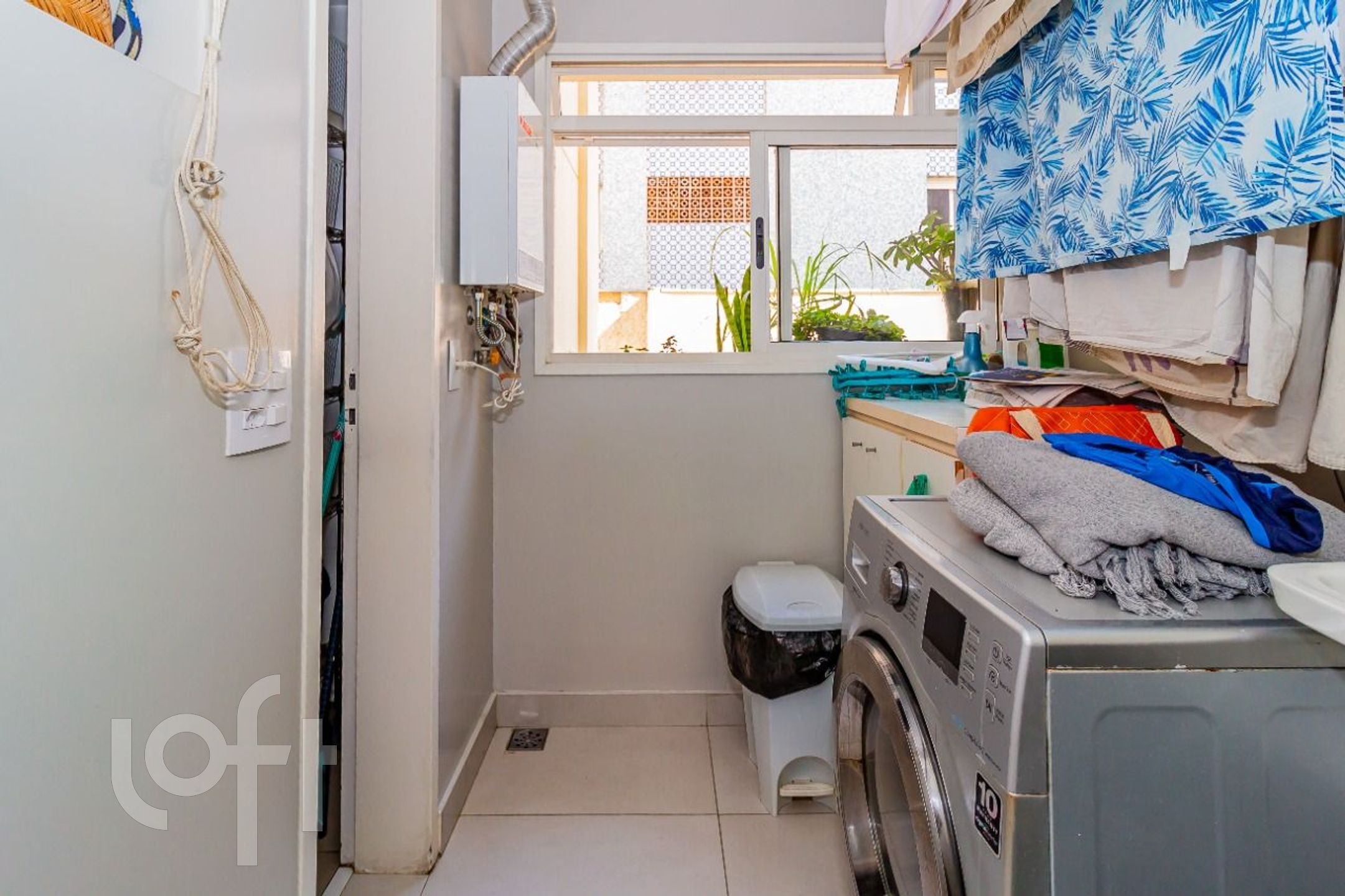 Apartamento à venda com 3 quartos, 83m² - Foto 35