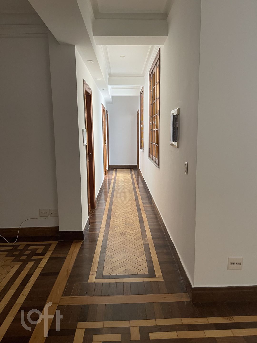 Apartamento à venda com 5 quartos, 217m² - Foto 9