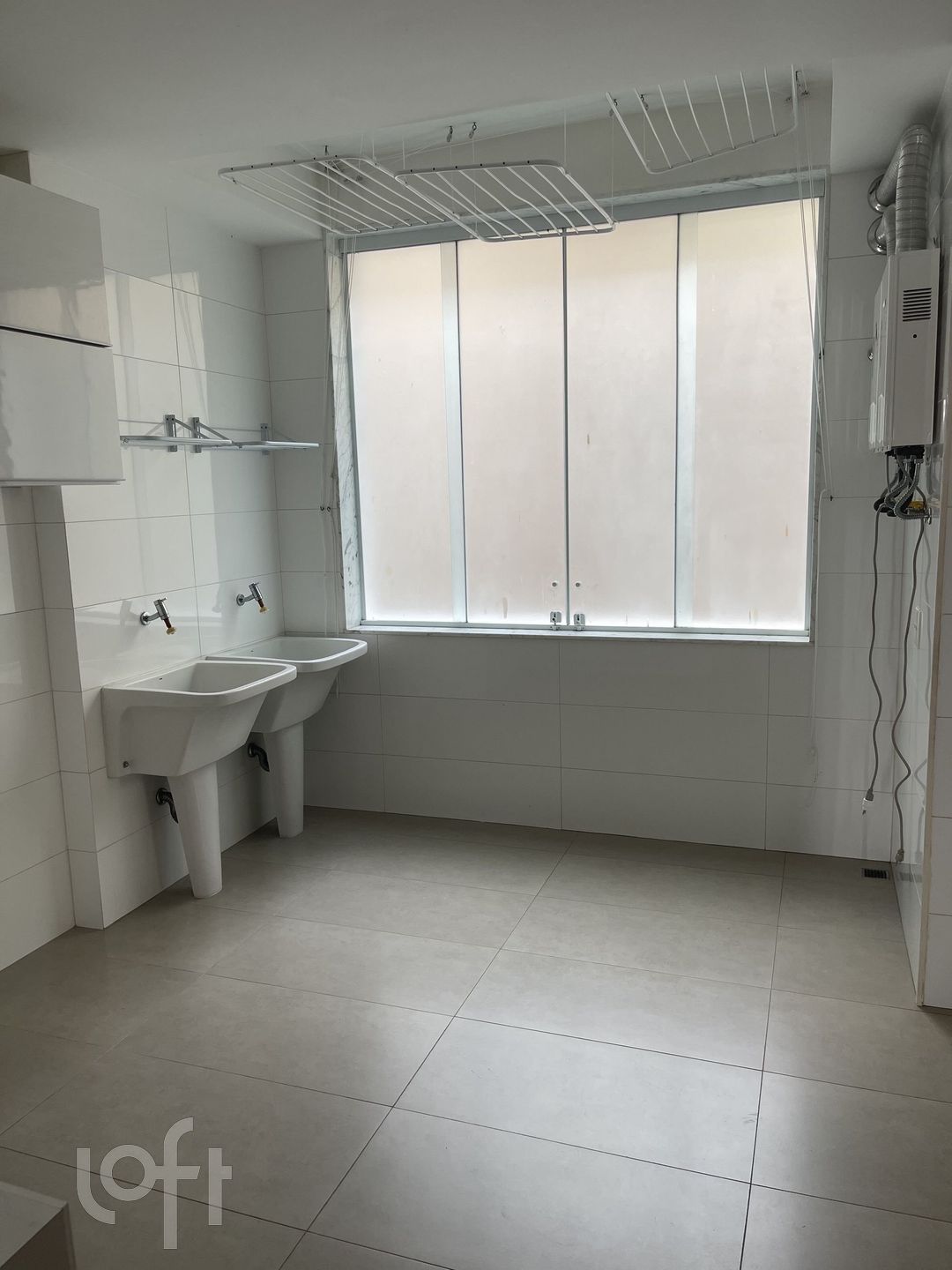 Apartamento à venda com 5 quartos, 217m² - Foto 11