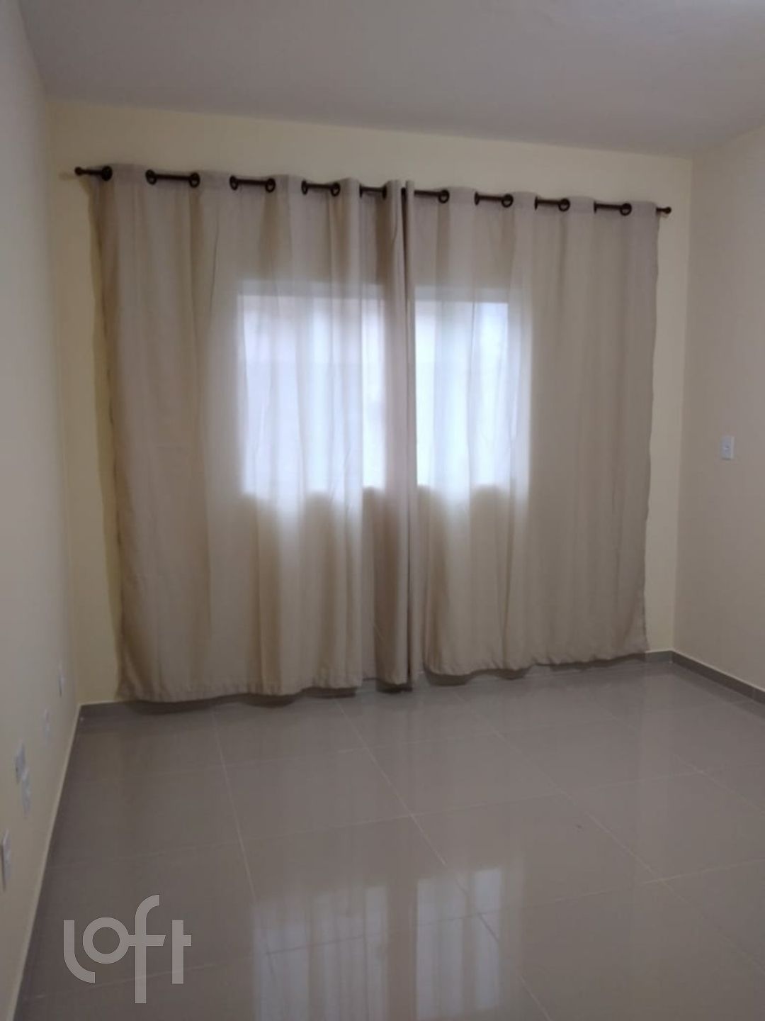 Casa à venda com 6 quartos, 100m² - Foto 10