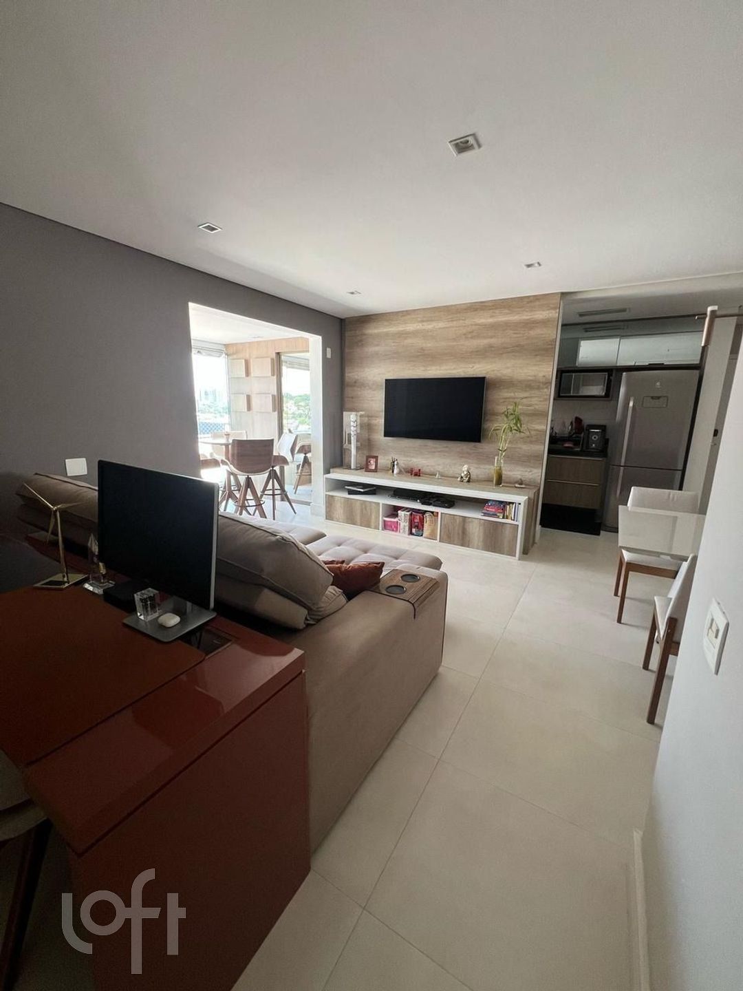 Apartamento à venda em Lapa com 87 m², 3 quartos, 1 suíte, 2 vagas