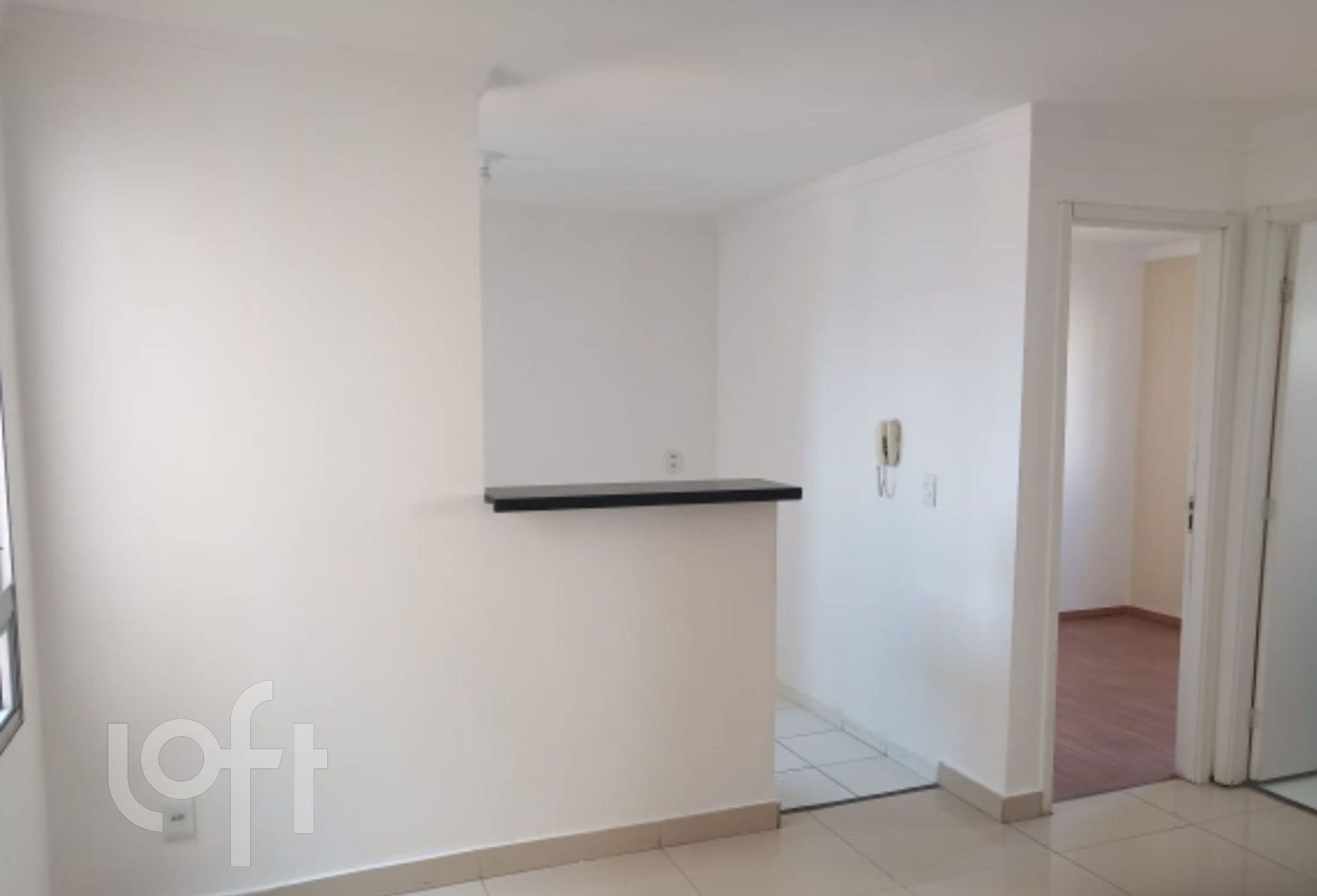 Apartamento à venda com 2 quartos, 42m² - Foto 3