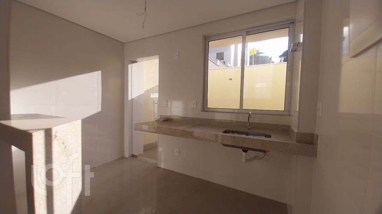 Apartamento à venda com 2 quartos, 81m² - Foto 20