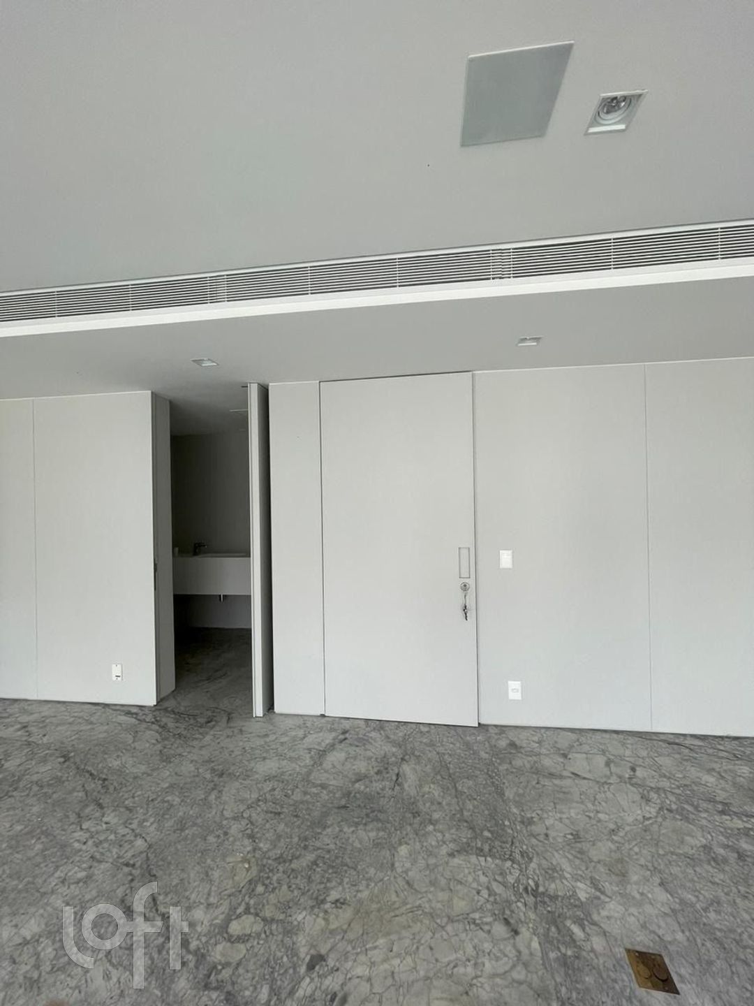 Apartamento à venda com 2 quartos, 215m² - Foto 29