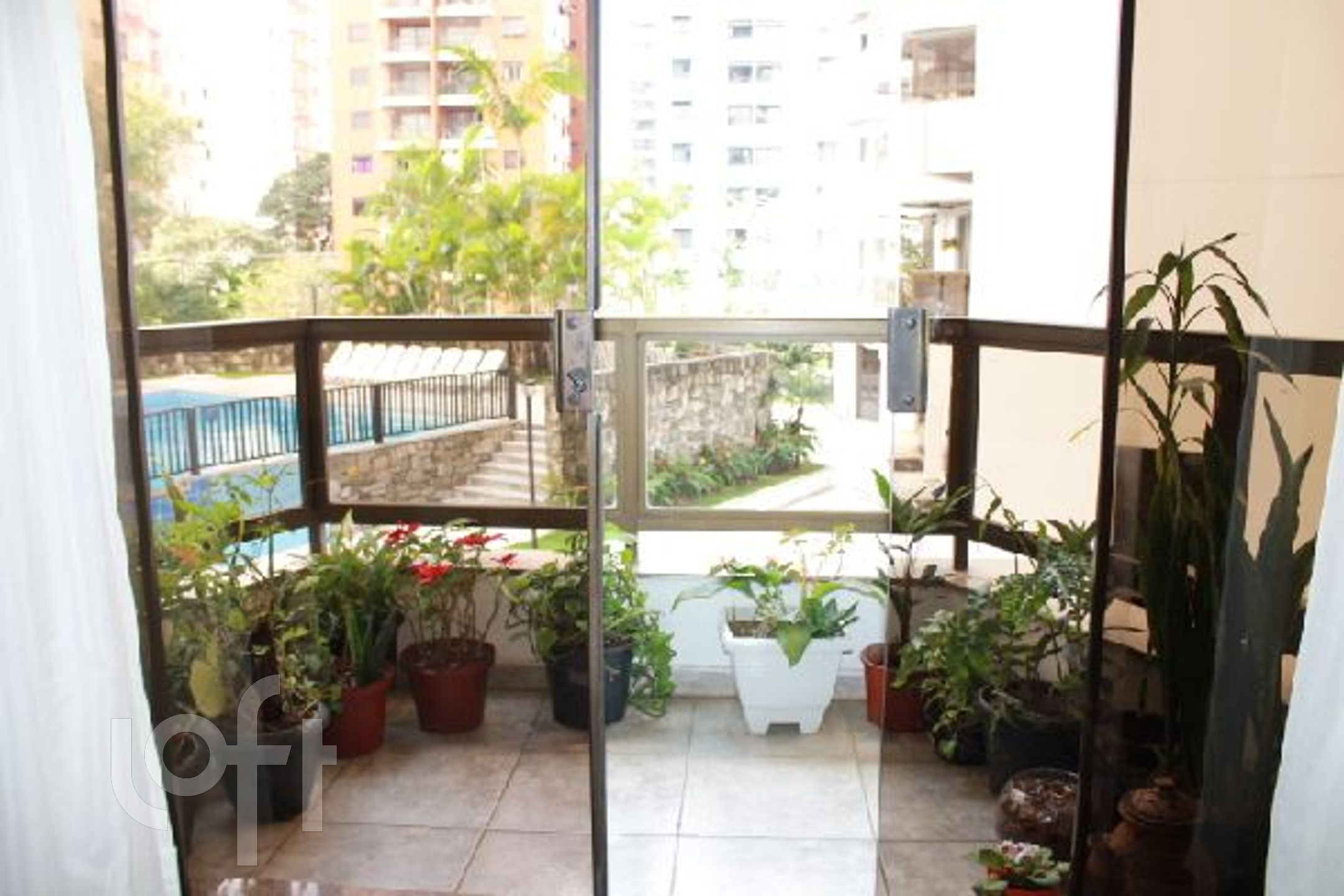 Apartamento à venda com 3 quartos, 125m² - Foto 28