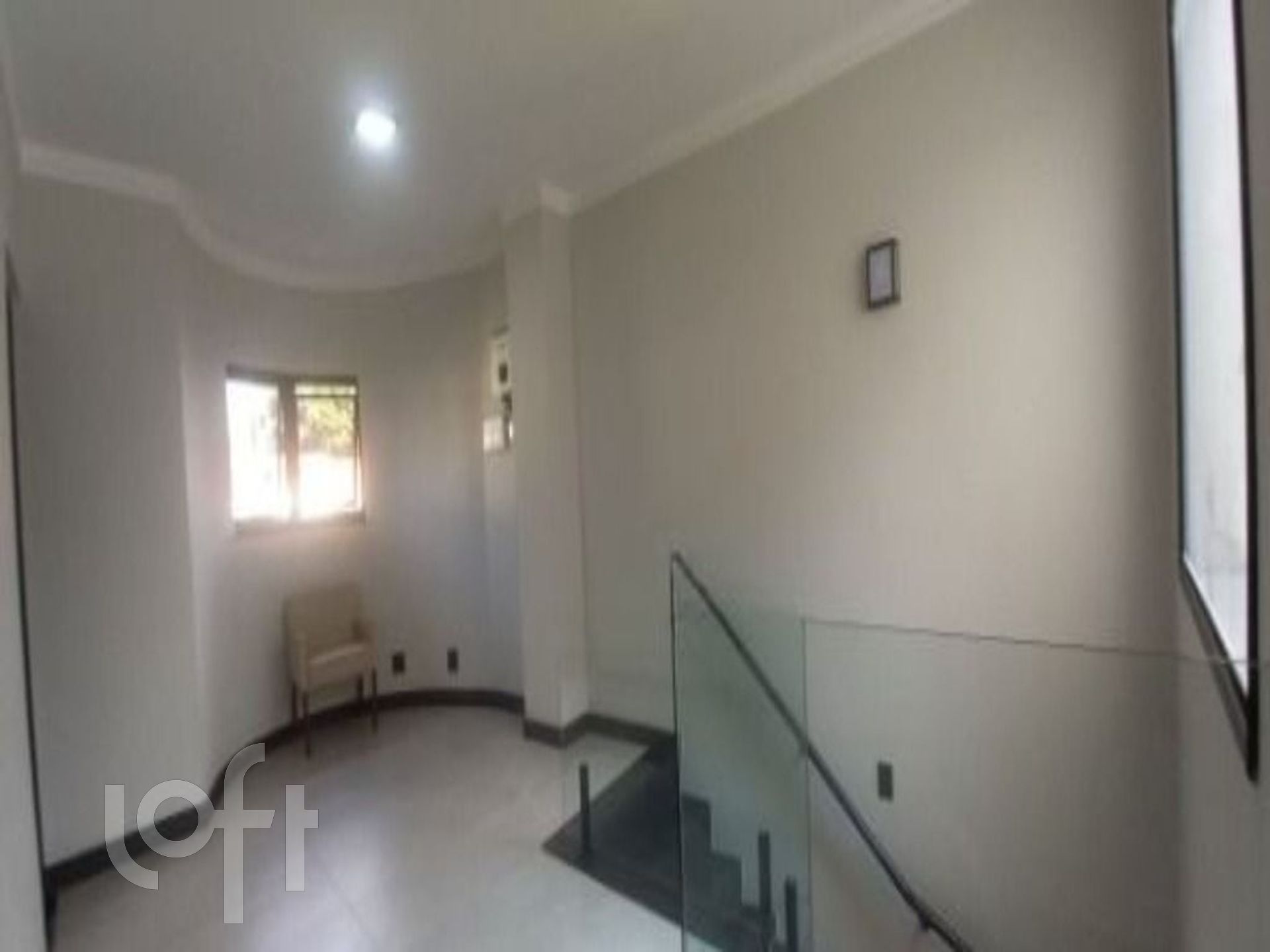 Casa à venda com 4 quartos, 420m² - Foto 11