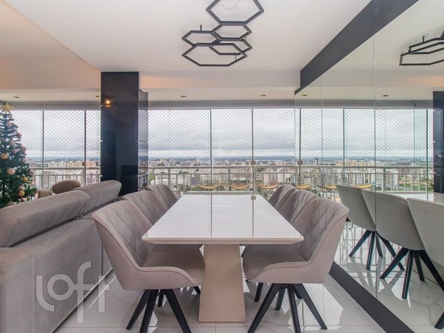 Apartamento com 92m², 3 dormitórios, 1 suíte, 2 vagas, Jardim Europa em Porto Alegre