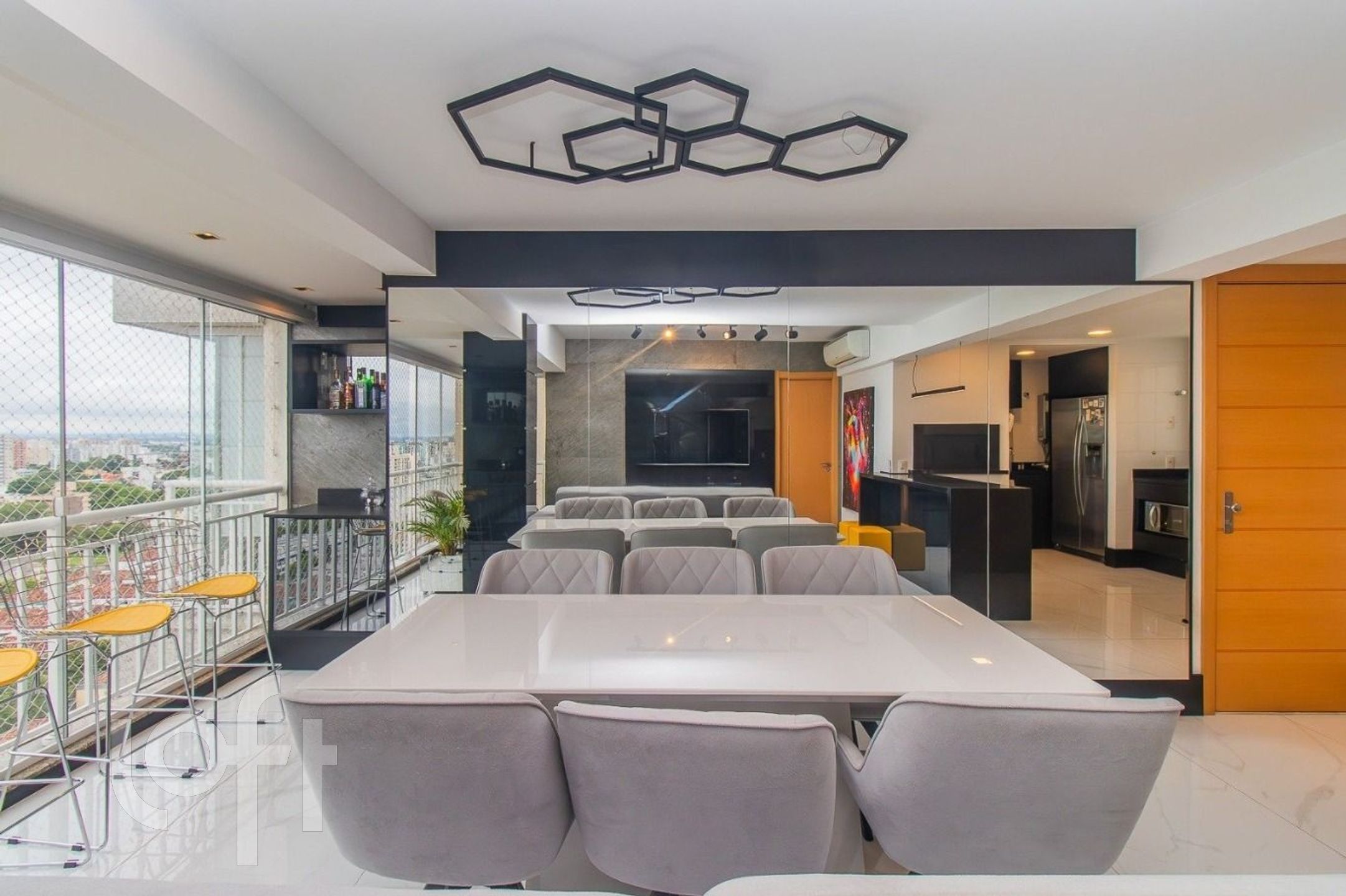 Apartamento com 92m², 3 dormitórios, 1 suíte, 2 vagas, Jardim Europa em Porto Alegre