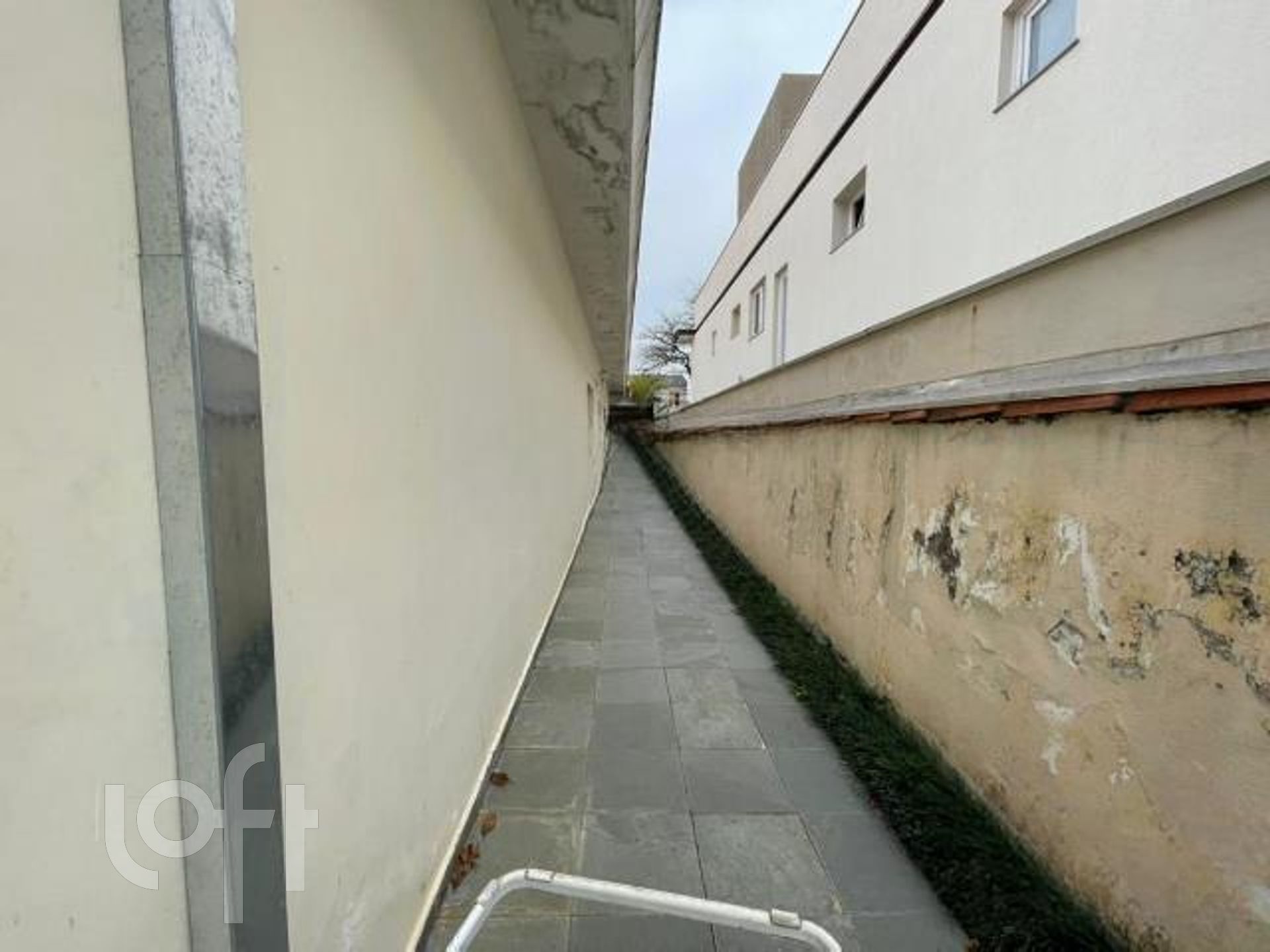 Casa à venda com 2 quartos, 300m² - Foto 22