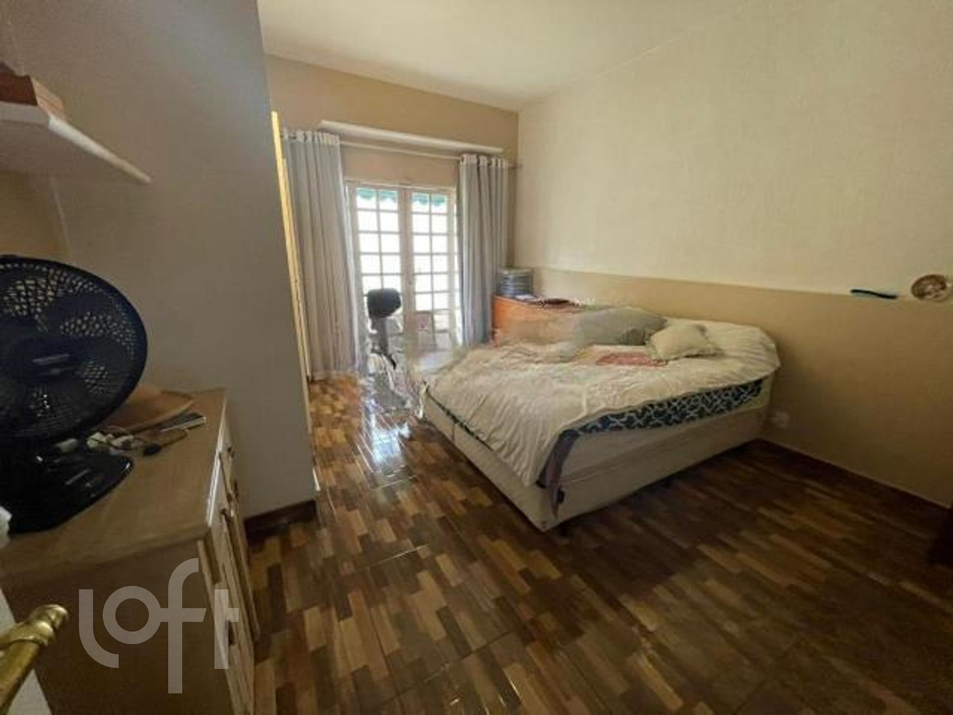 Casa à venda com 2 quartos, 300m² - Foto 9