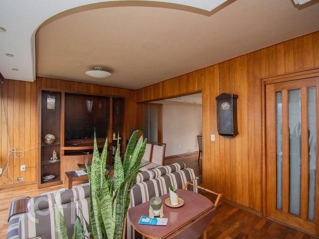 Apartamento com 399m², 4 dormitórios, 2 suítes, 2 vagas, Bela Vista em Porto Alegre