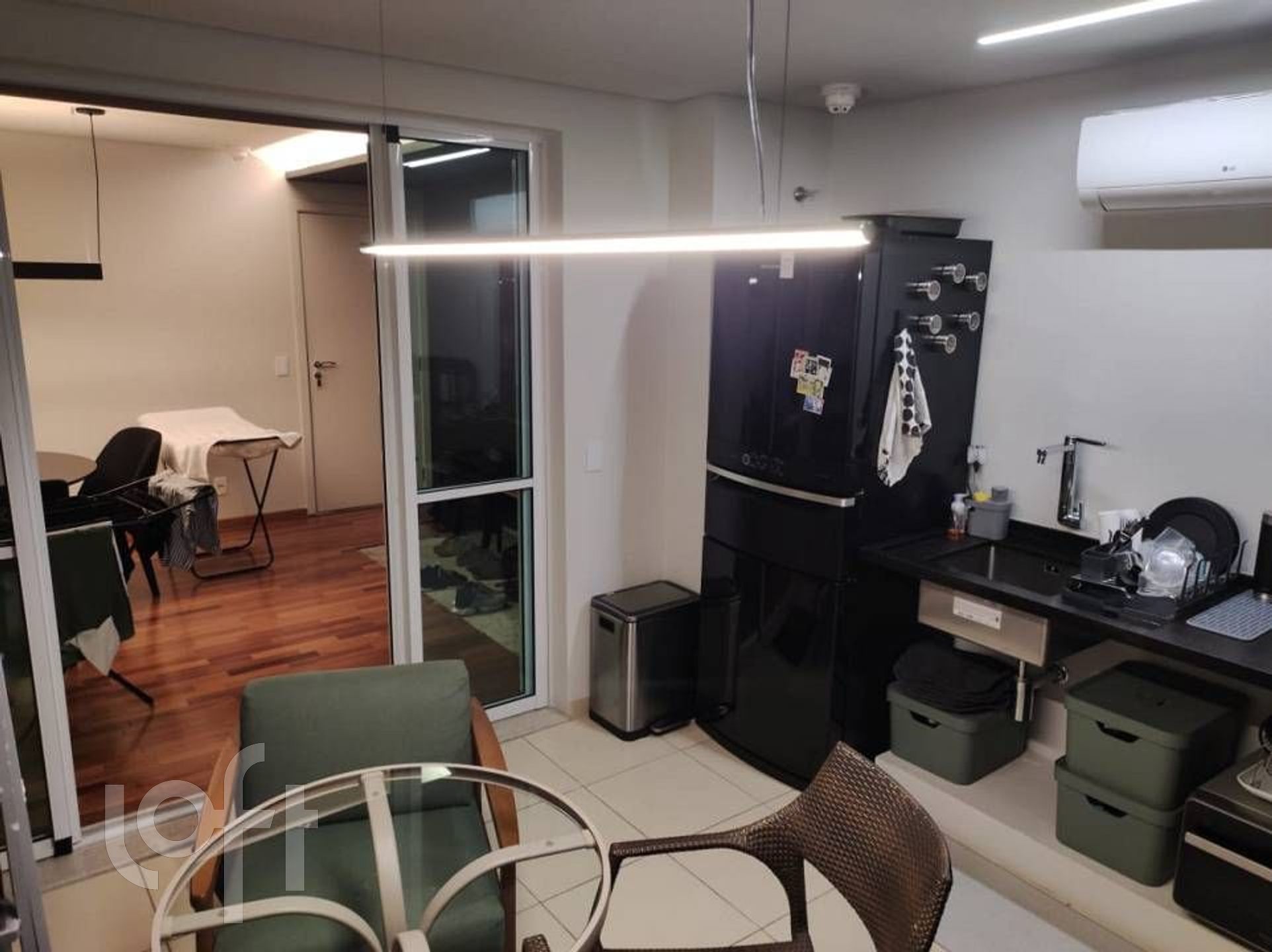 Apartamento à venda com 1 quarto, 58m² - Foto 2