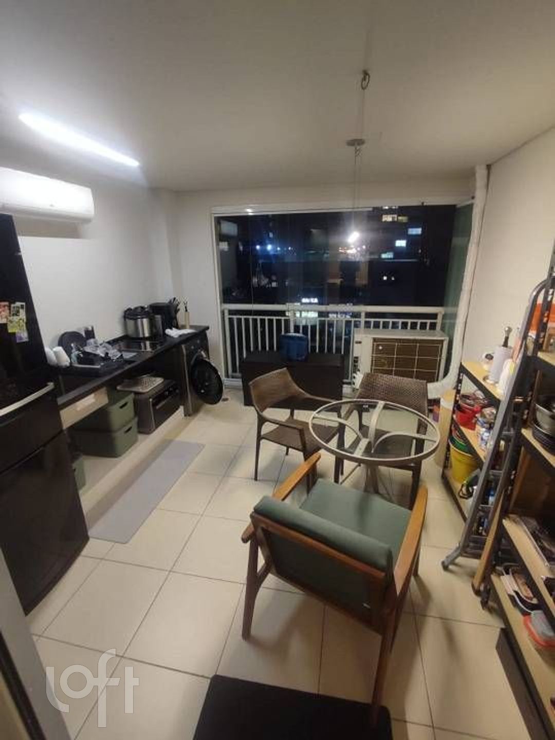 Apartamento à venda com 1 quarto, 58m² - Foto 3