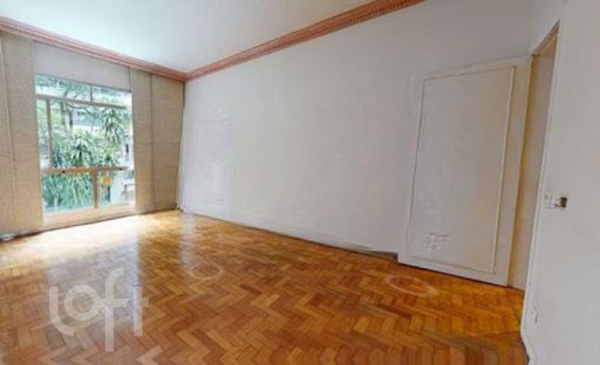 Apartamento à venda com 3 quartos, 120m² - Foto 1