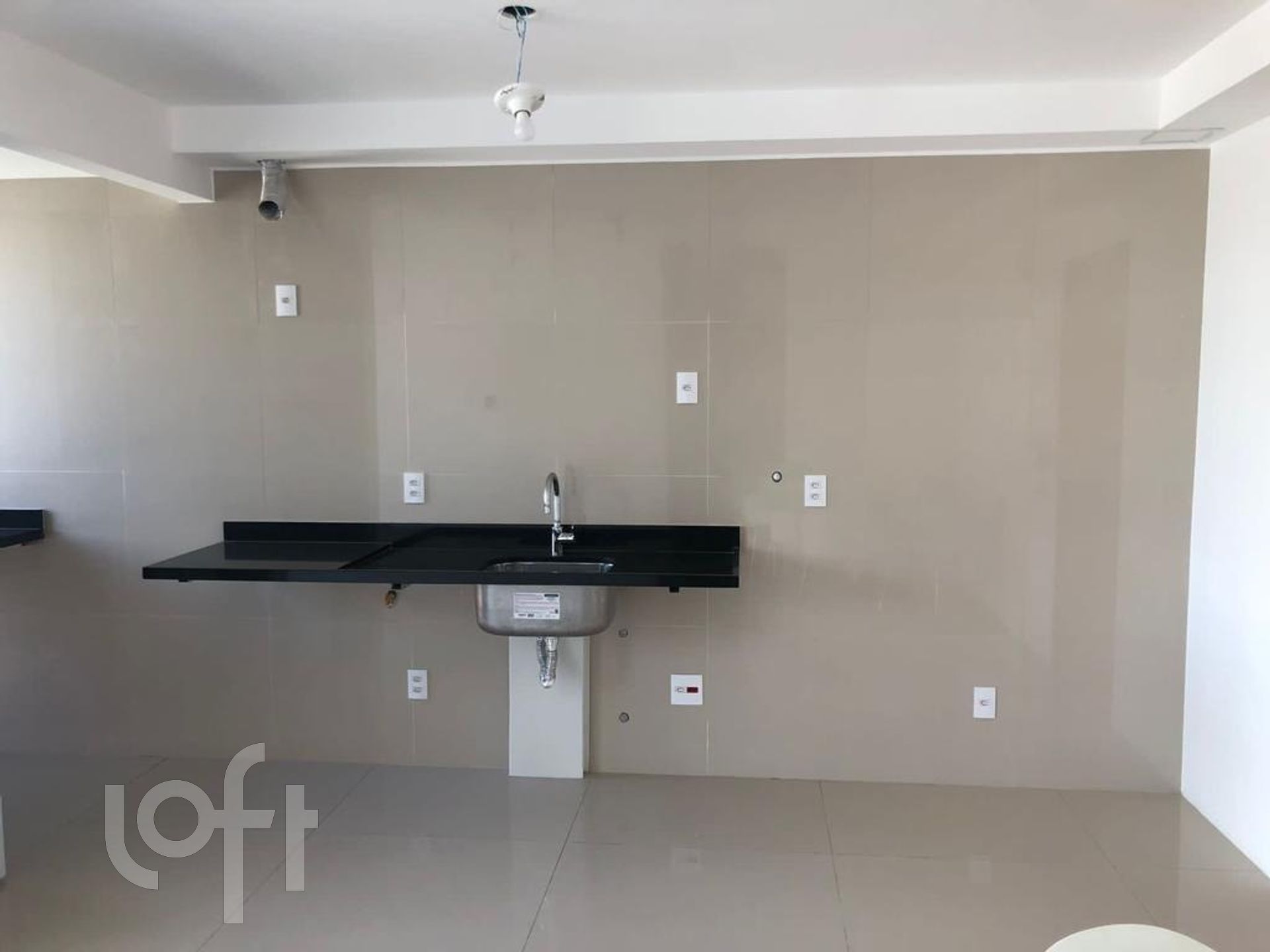 Apartamento à venda com 2 quartos, 58m² - Foto 3