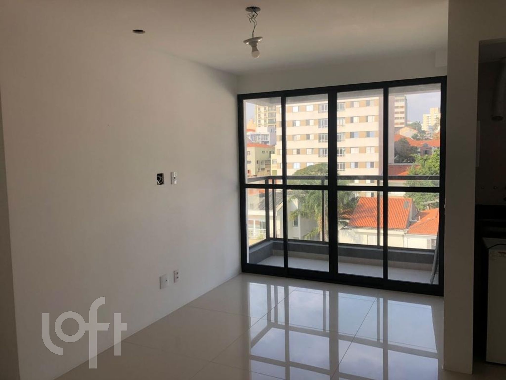 Apartamento à venda com 2 quartos, 58m² - Foto 1