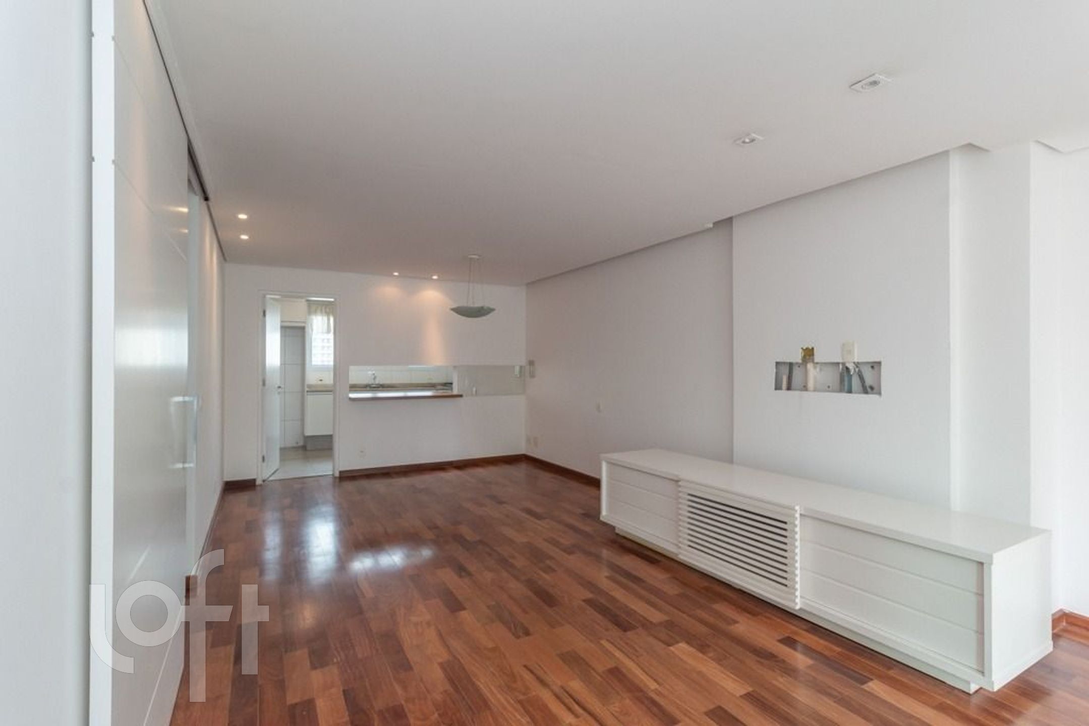 Apartamento à venda com 2 quartos, 105m² - Foto 4