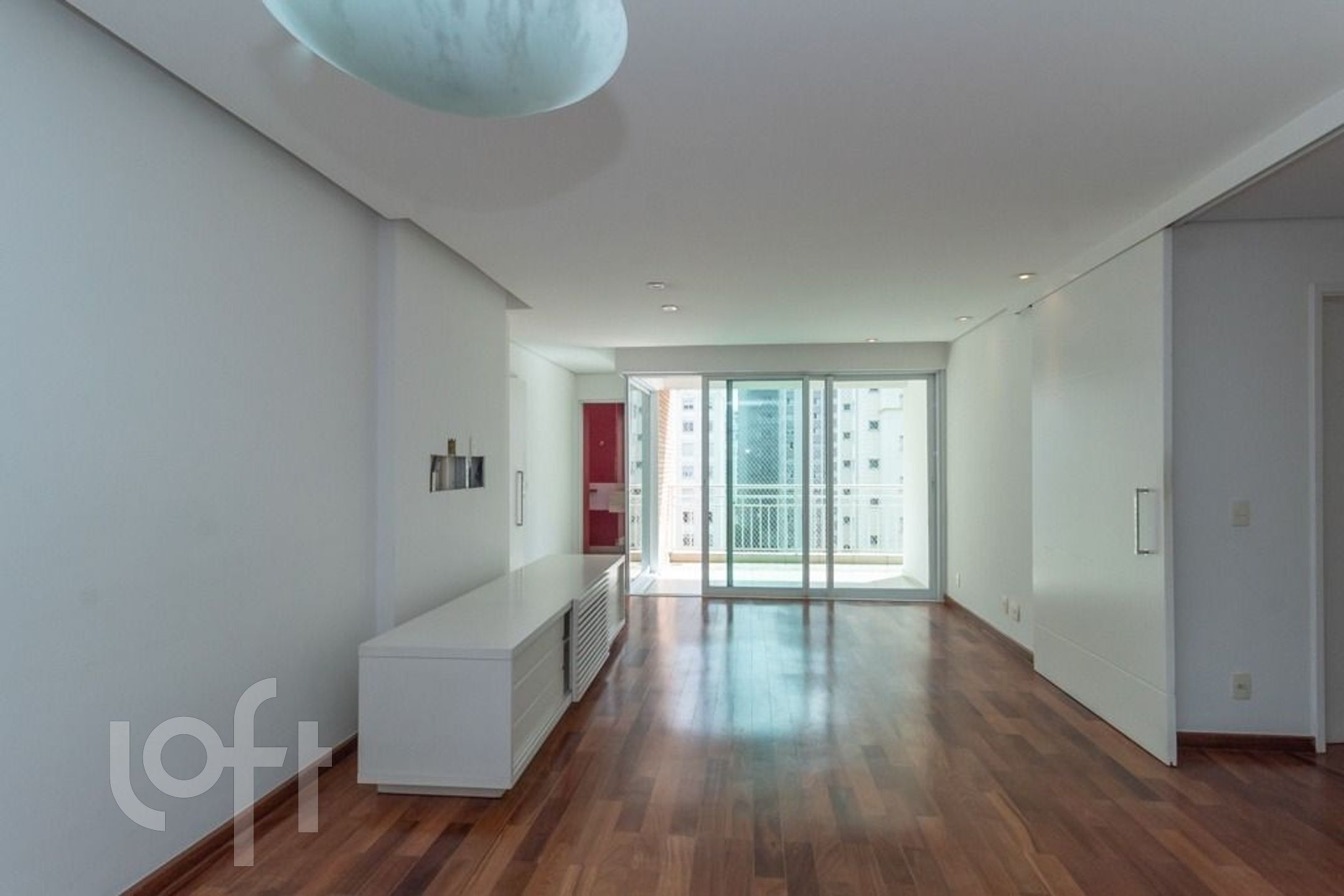 Apartamento à venda com 2 quartos, 105m² - Foto 5