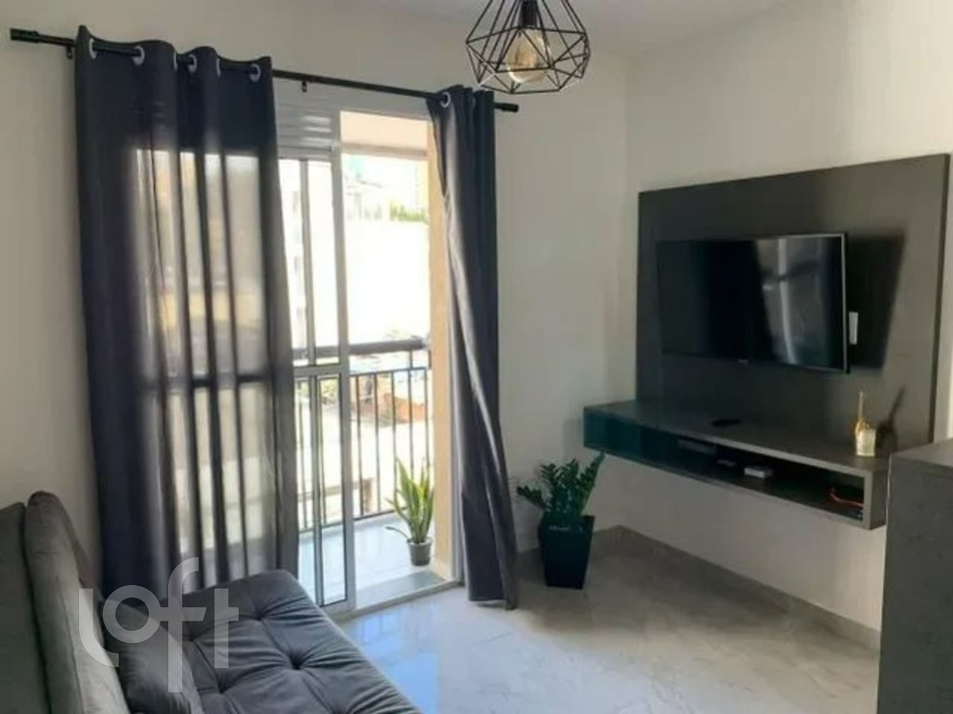 Apartamento à venda com 1 quarto, 28m² - Foto 2