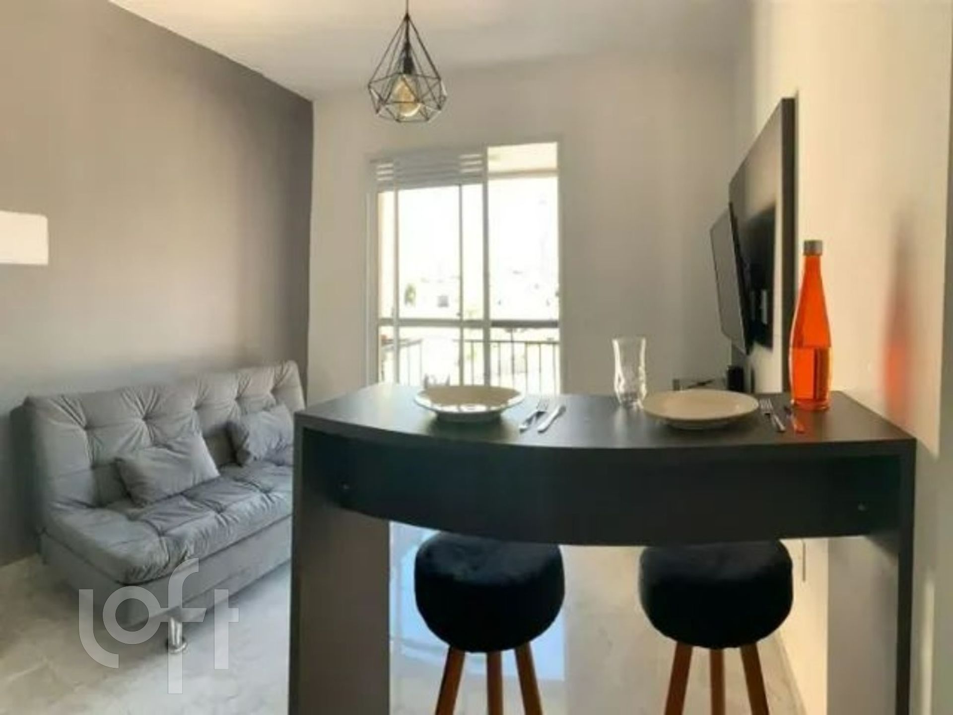 Apartamento à venda com 1 quarto, 28m² - Foto 1