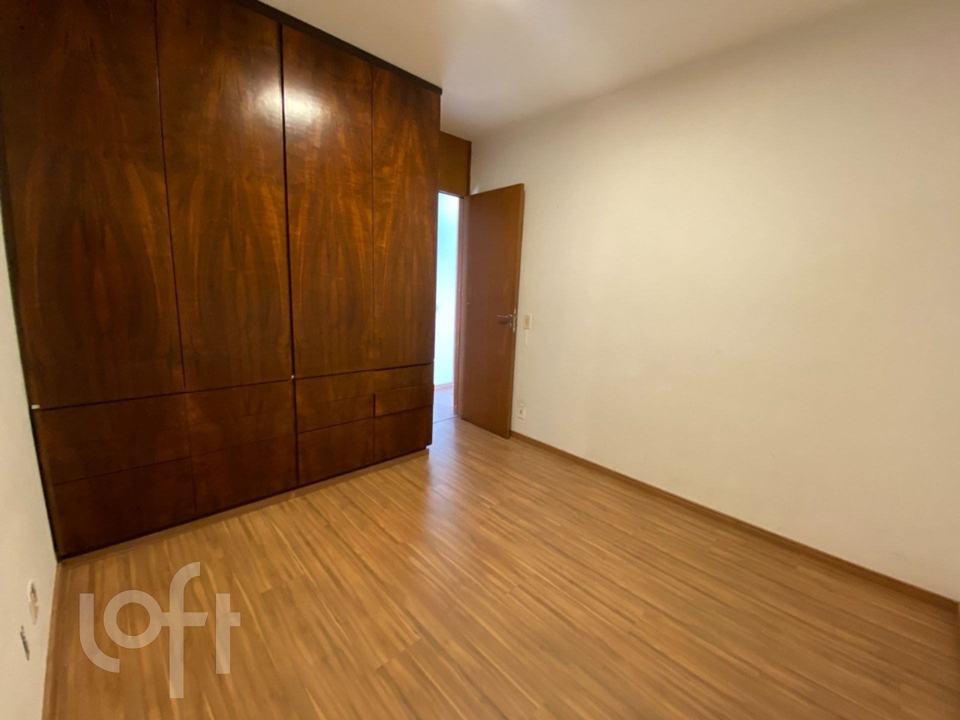 Apartamento à venda com 3 quartos, 64m² - Foto 12