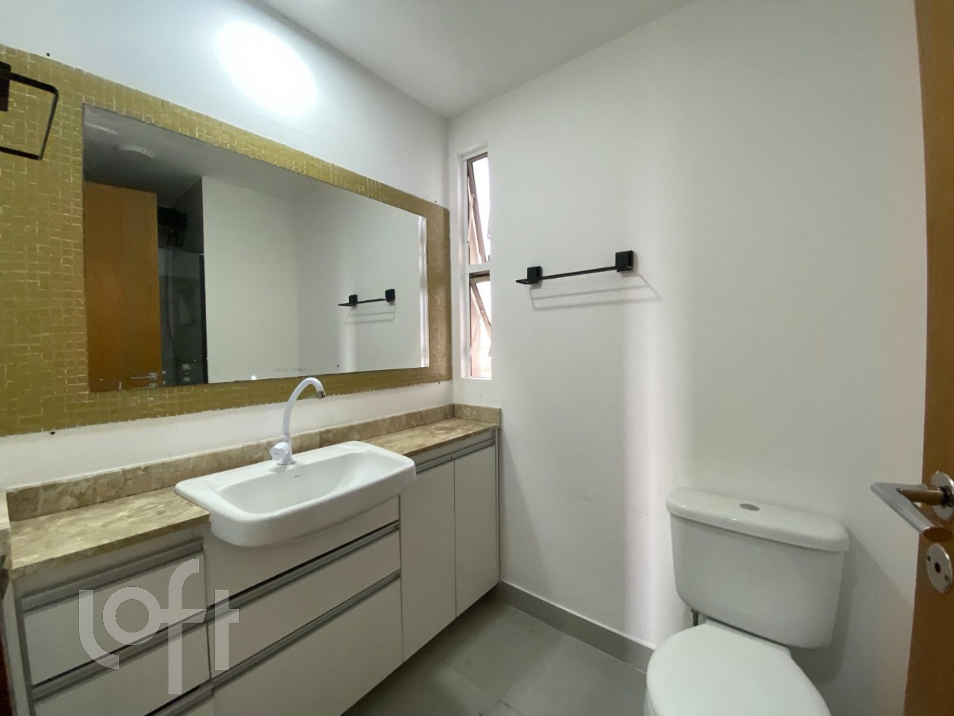 Apartamento à venda com 3 quartos, 64m² - Foto 11