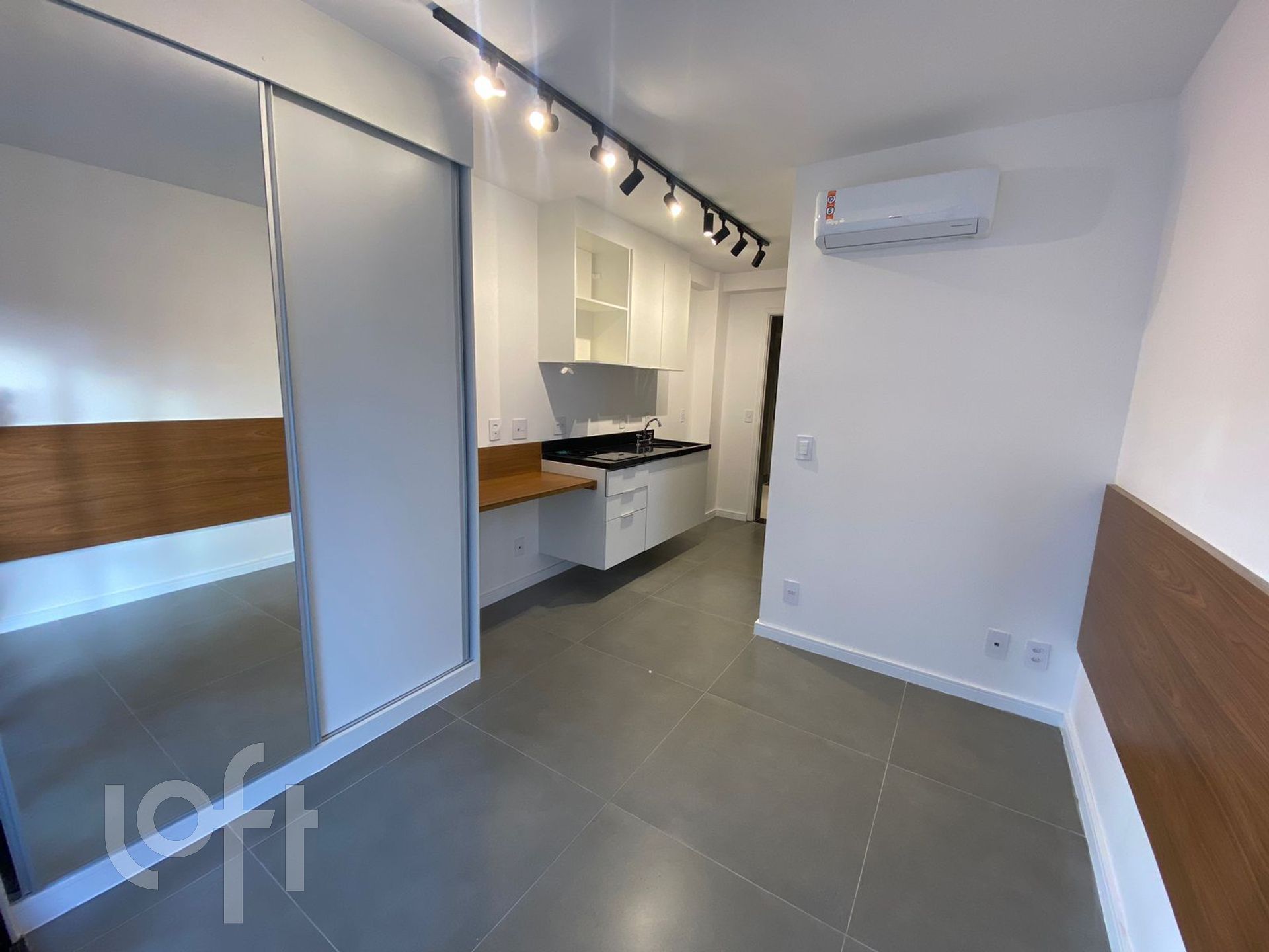 Apartamento à venda em Vila Mariana com 21 m², 1 quarto, 0 vagas