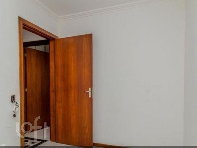 Apartamento com 61m², 2 dormitórios, 1 vaga, Cidade Baixa em Porto Alegre