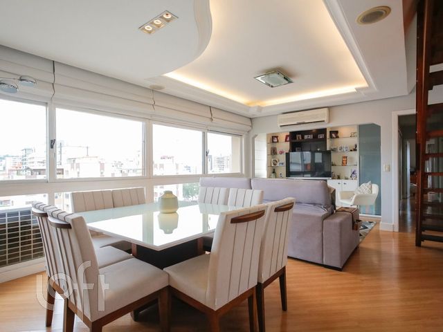 Apartamento com 249m², 3 dormitórios, 1 suíte, 2 vagas, Menino Deus em Porto Alegre