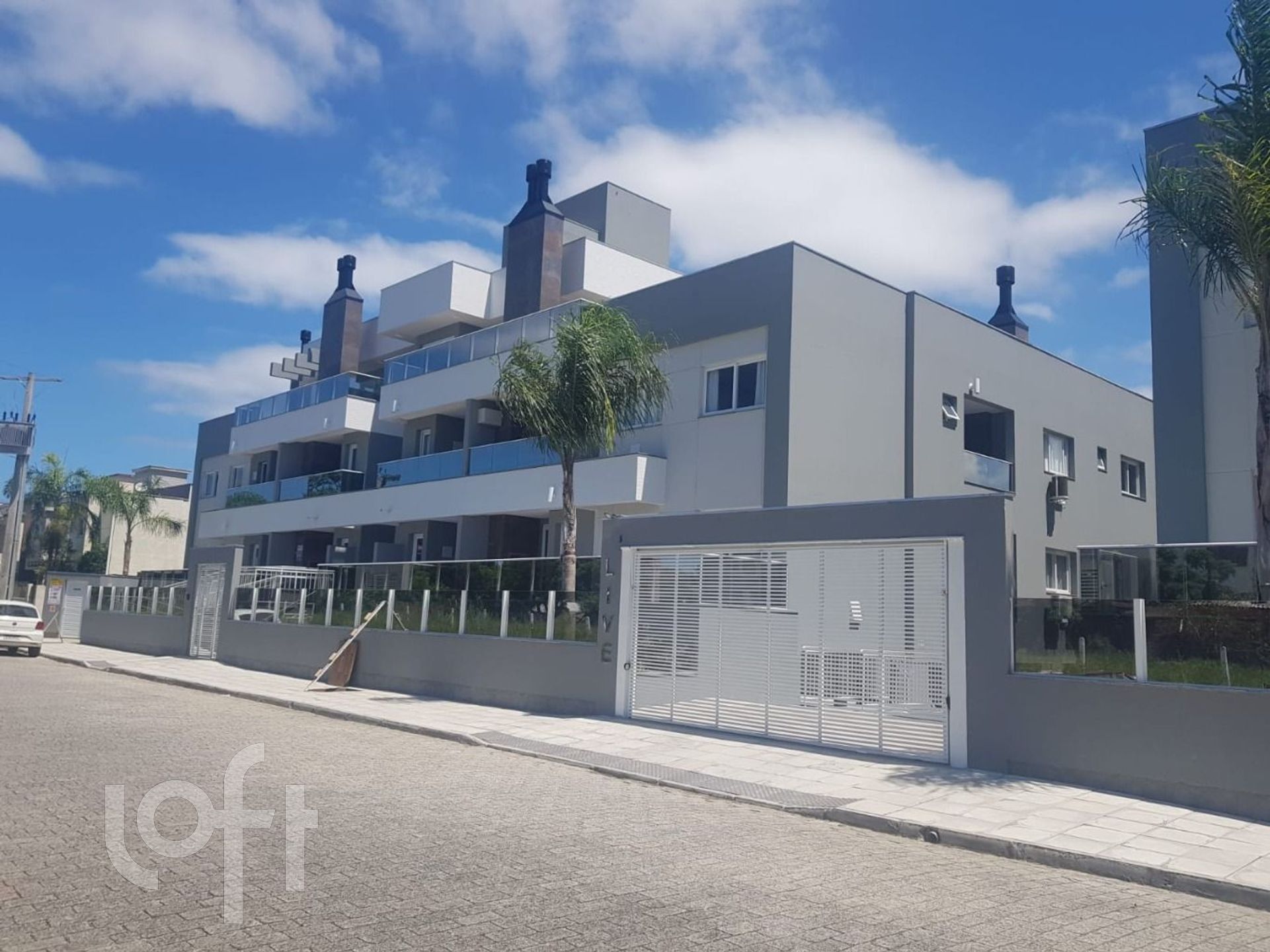 Apartamentos com 115m², 3 quartos, 1 suíte, 1 garagem, no bairro Campeche Central em Florianópolis