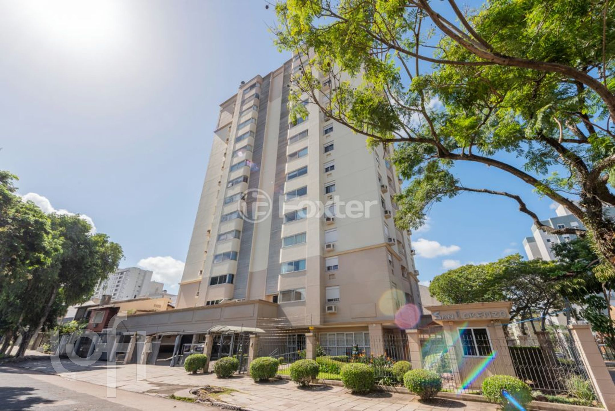 Apartamento com 151m², 3 dormitórios, 1 suíte, 2 vagas, Jardim Botânico em Porto Alegre