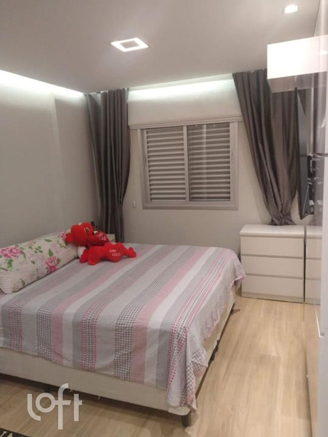 Apartamento à venda com 2 quartos, 72m² - Foto 9