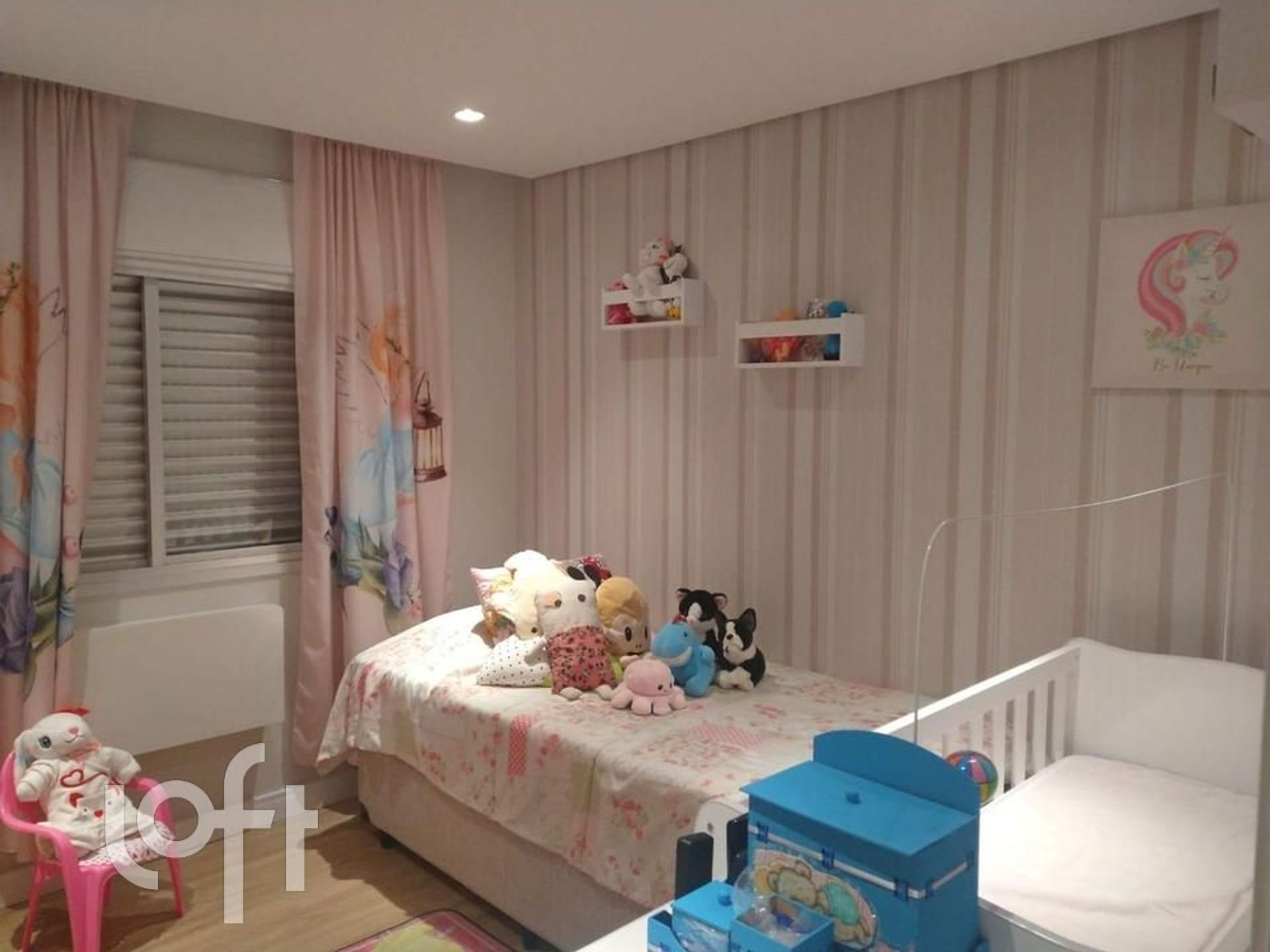 Apartamento à venda com 2 quartos, 72m² - Foto 3