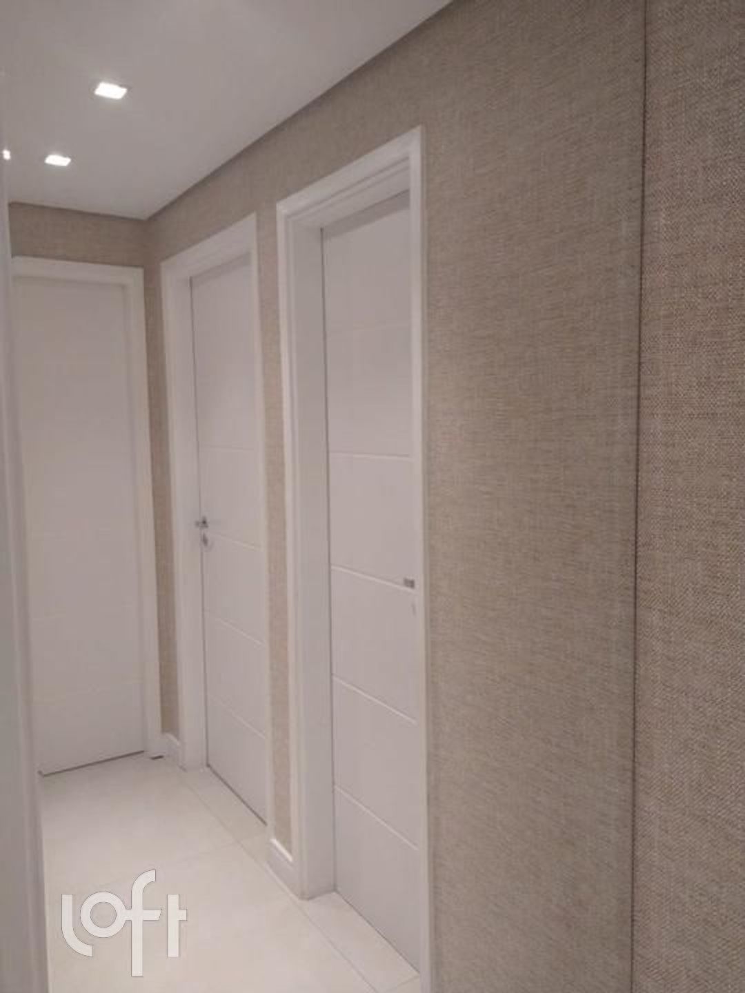 Apartamento à venda com 2 quartos, 72m² - Foto 1