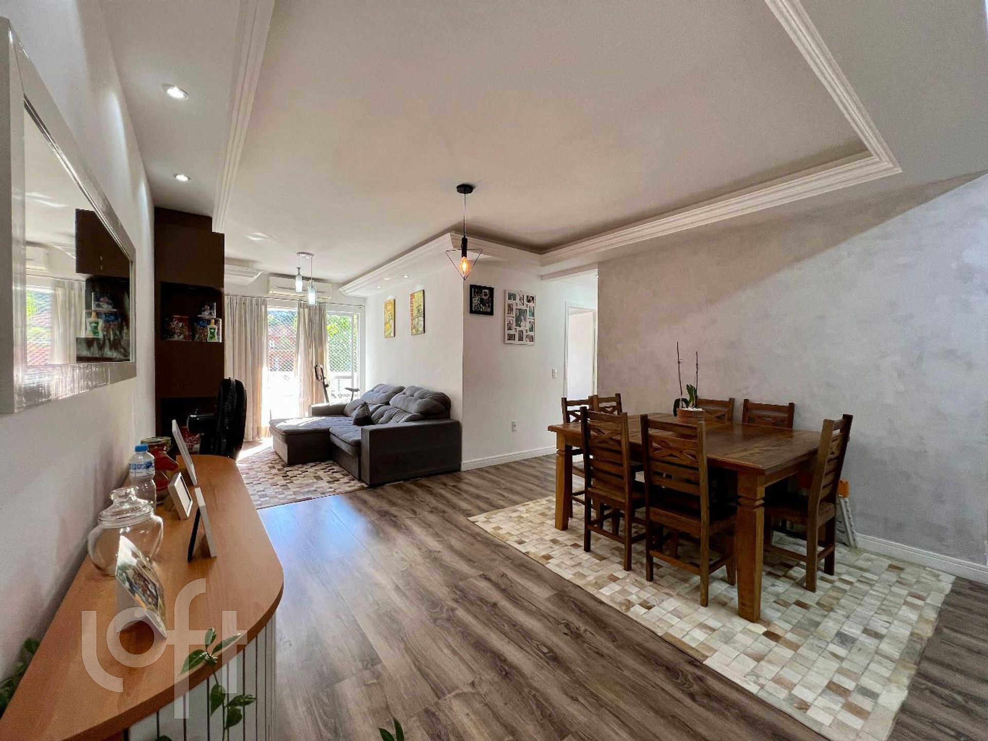 Apartamentos com 98m², 3 quartos, 1 suíte, 2 garagens, no bairro Itacorubi em Florianópolis