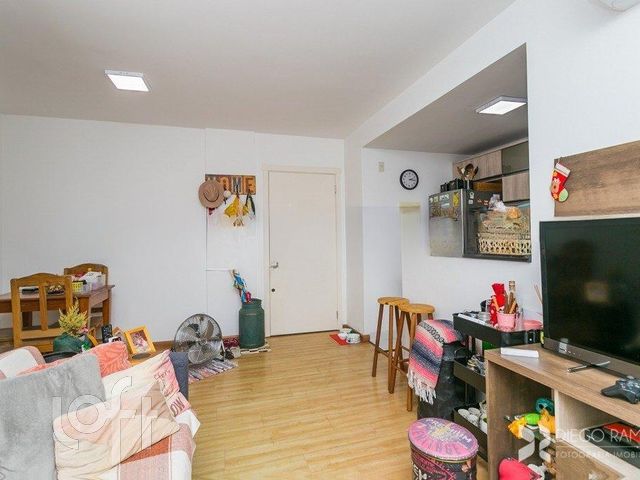 Apartamento com 65m², 3 dormitórios, 1 suíte, 1 vaga, Vila Ipiranga em Porto Alegre