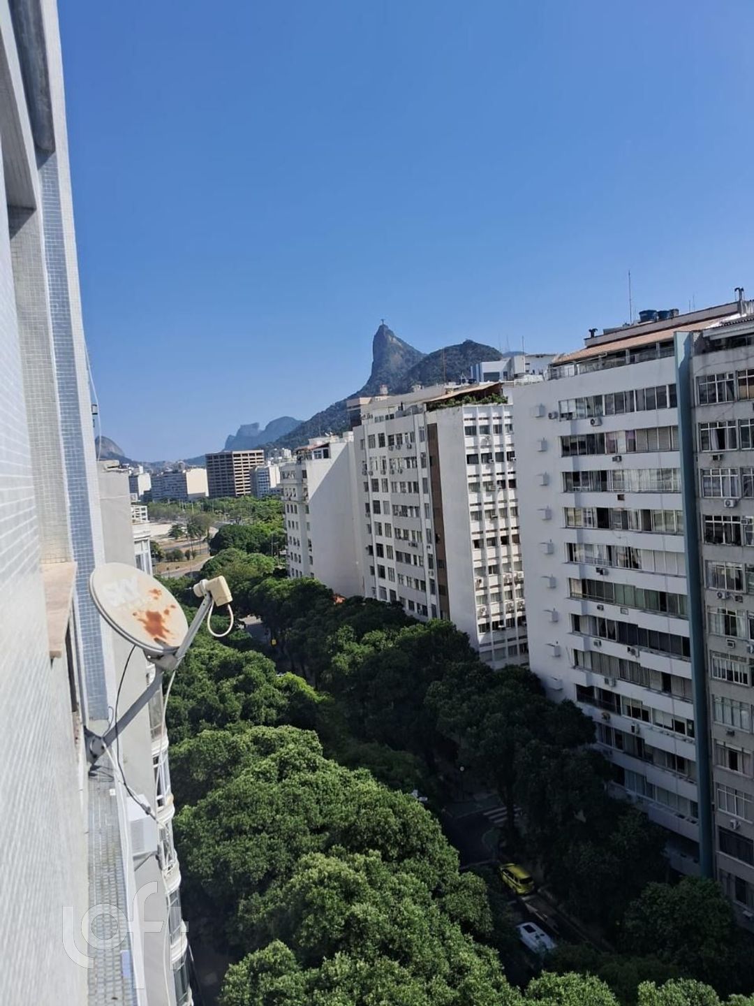 Apartamento à venda com 4 quartos, 217m² - Foto 1