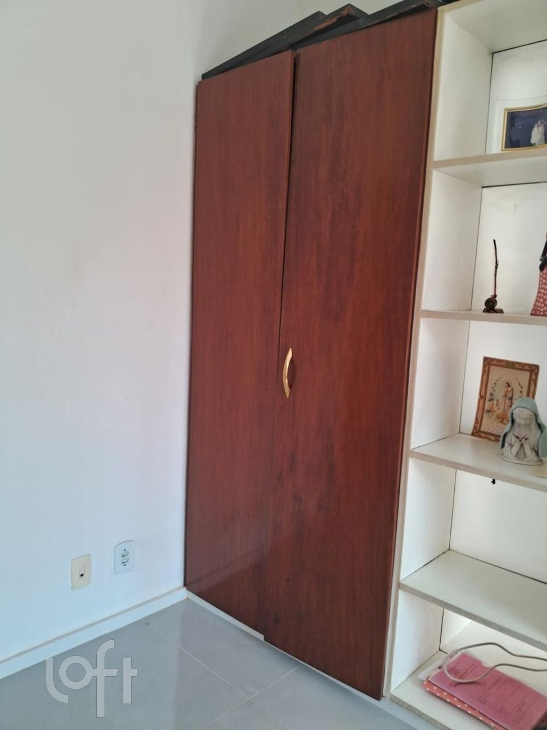 Apartamento à venda com 4 quartos, 217m² - Foto 3