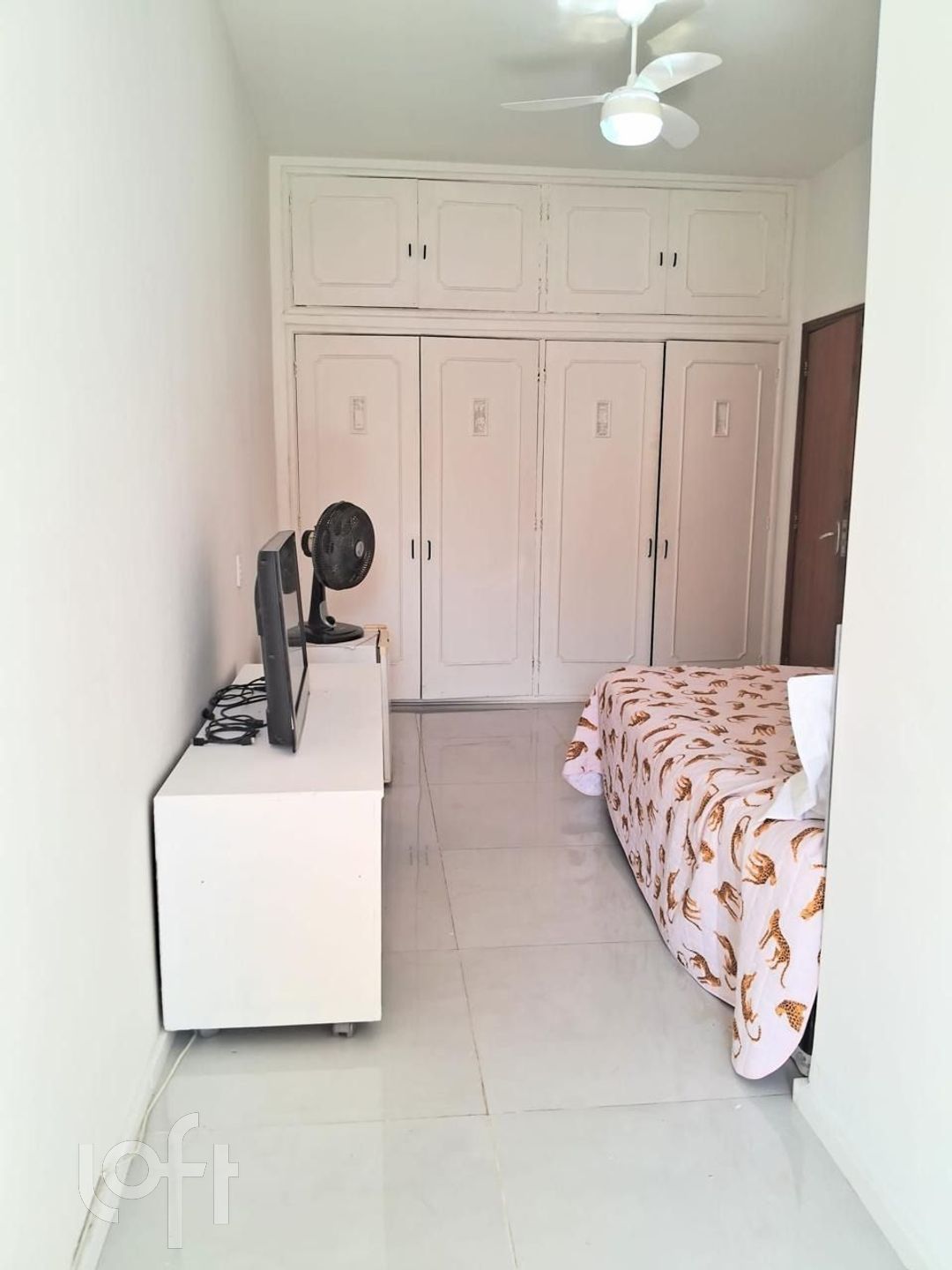 Apartamento à venda com 4 quartos, 217m² - Foto 15