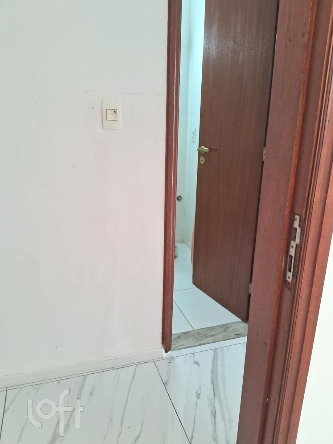 Apartamento à venda com 4 quartos, 217m² - Foto 18