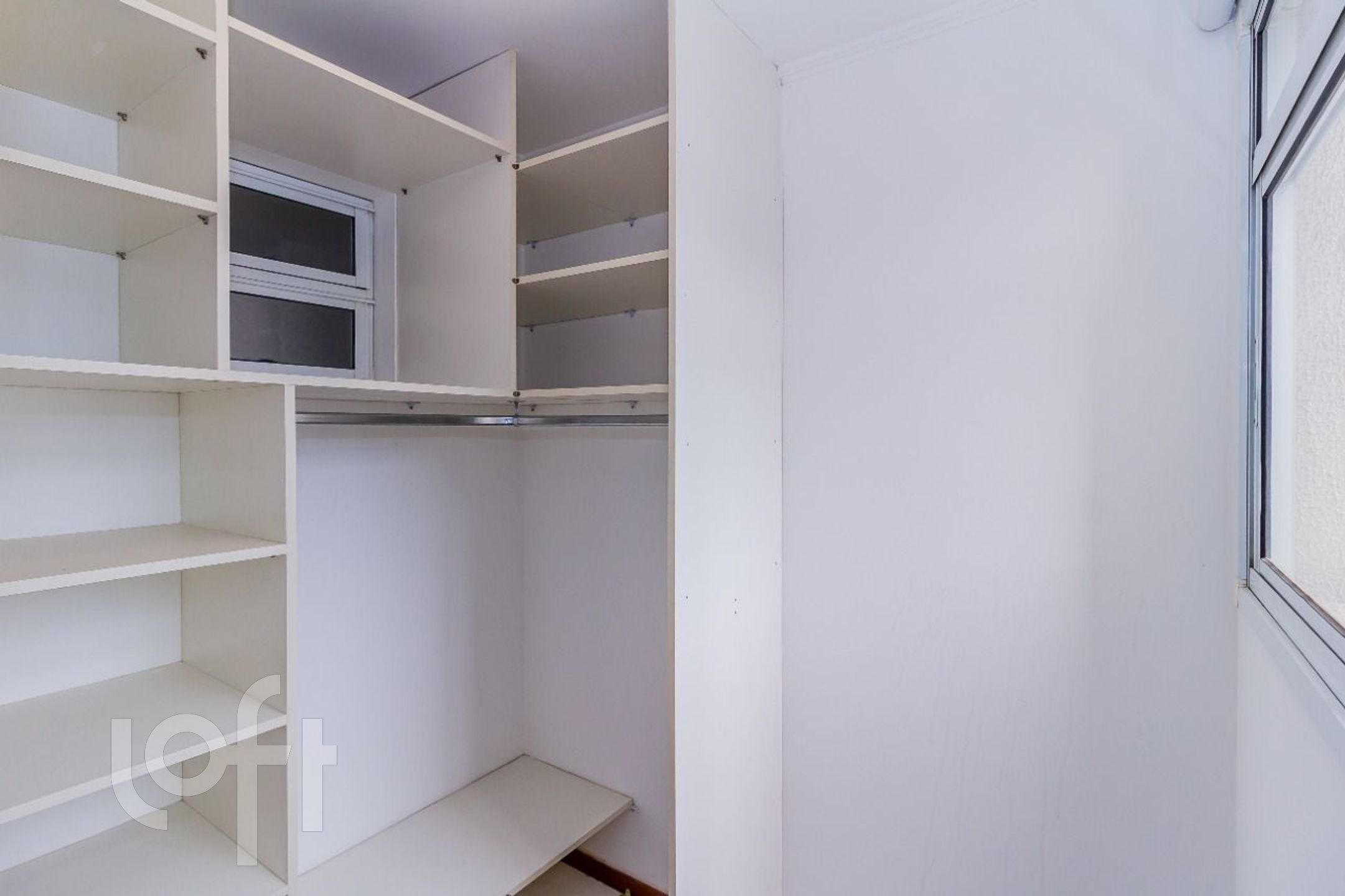 Apartamento à venda com 3 quartos, 117m² - Foto 18