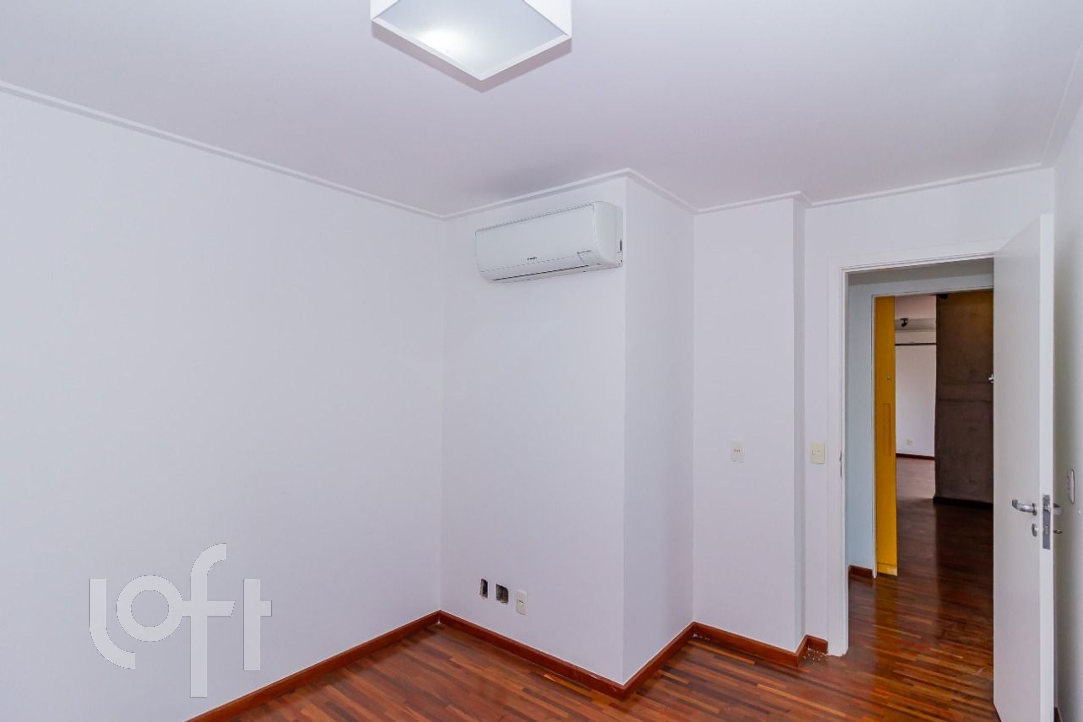 Apartamento à venda com 3 quartos, 117m² - Foto 26