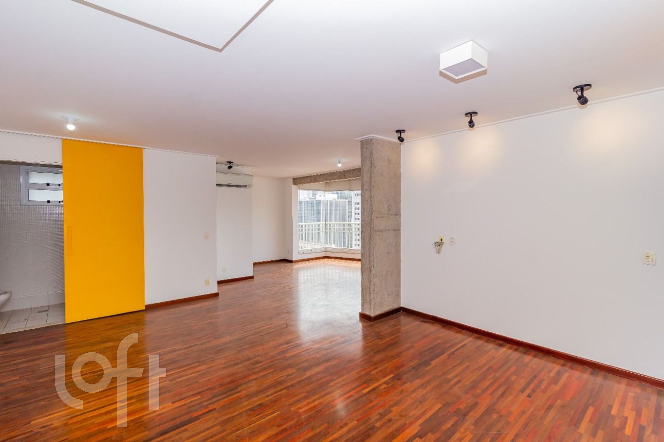 Apartamento à venda com 3 quartos, 117m² - Foto 3