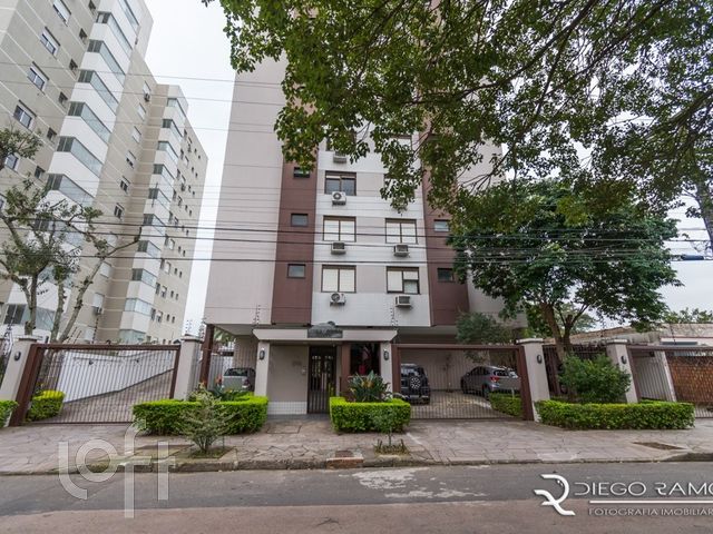 Apartamento com 81m², 3 dormitórios, 1 suíte, 2 vagas, Jardim Botânico em Porto Alegre