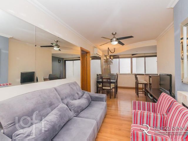 Apartamento com 81m², 3 dormitórios, 1 suíte, 2 vagas, Jardim Botânico em Porto Alegre