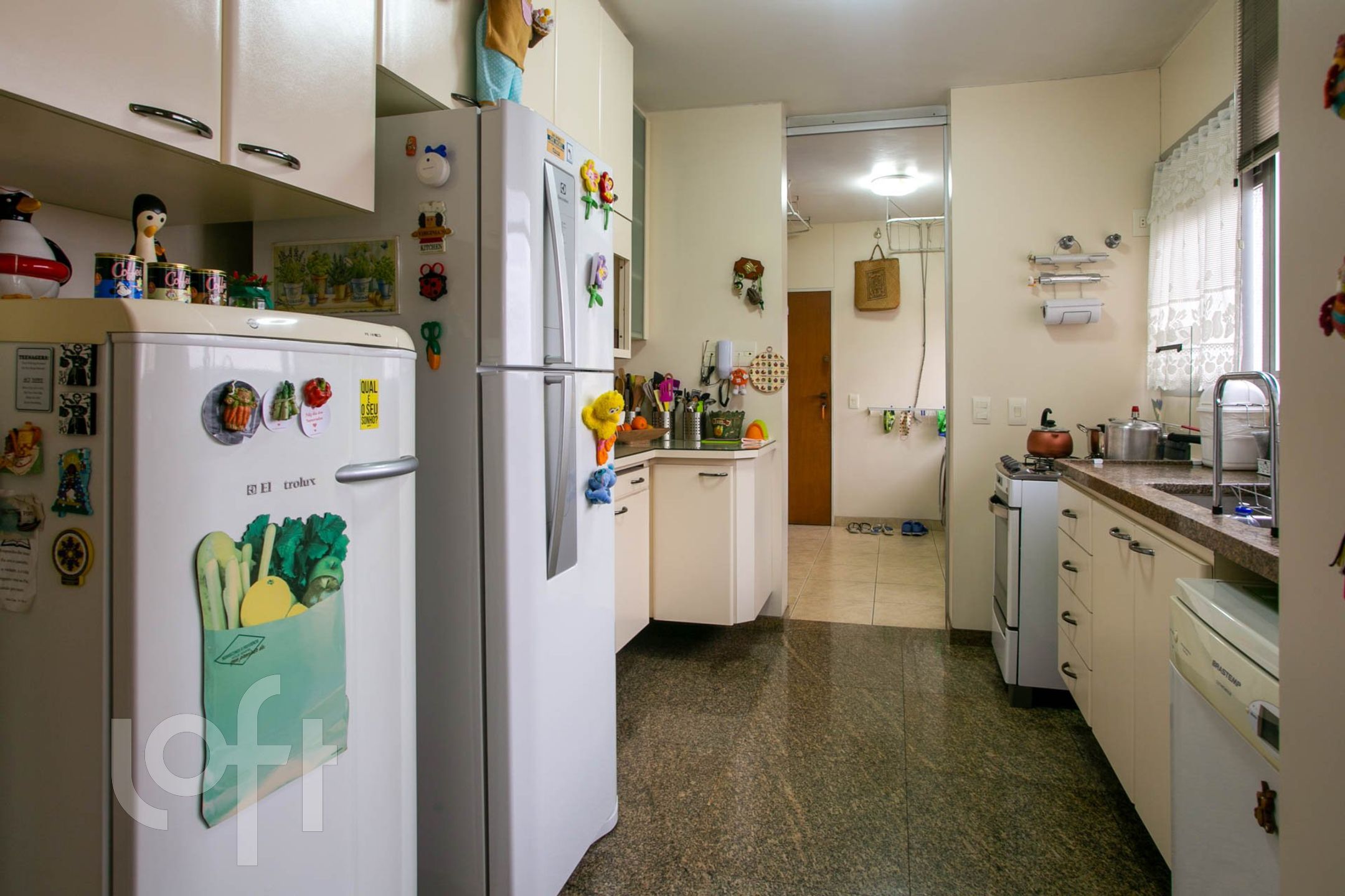 Apartamento à venda com 4 quartos, 200m² - Foto 19